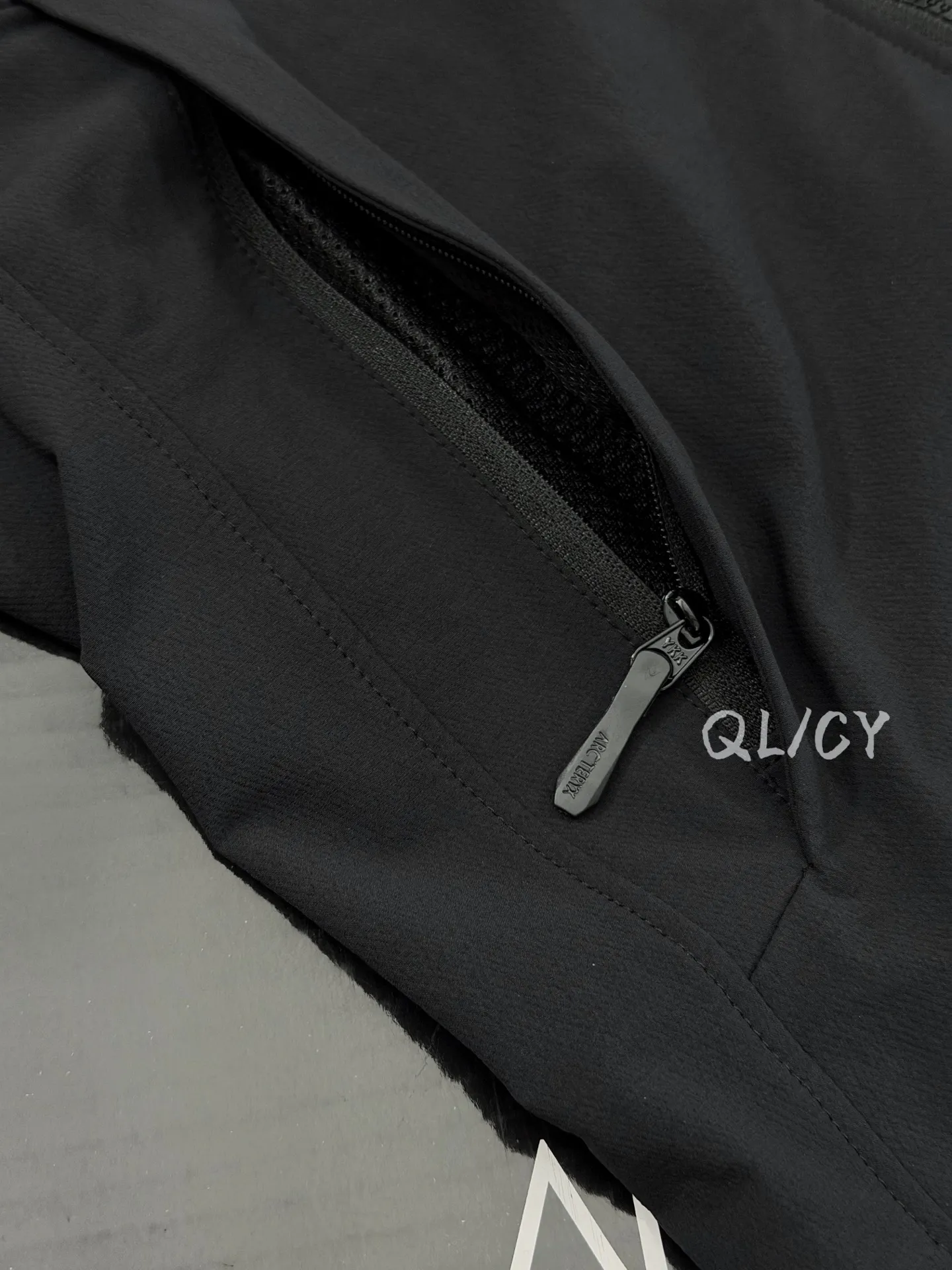 Gamma Hooded Softshell Jacket D32020873 — view 5