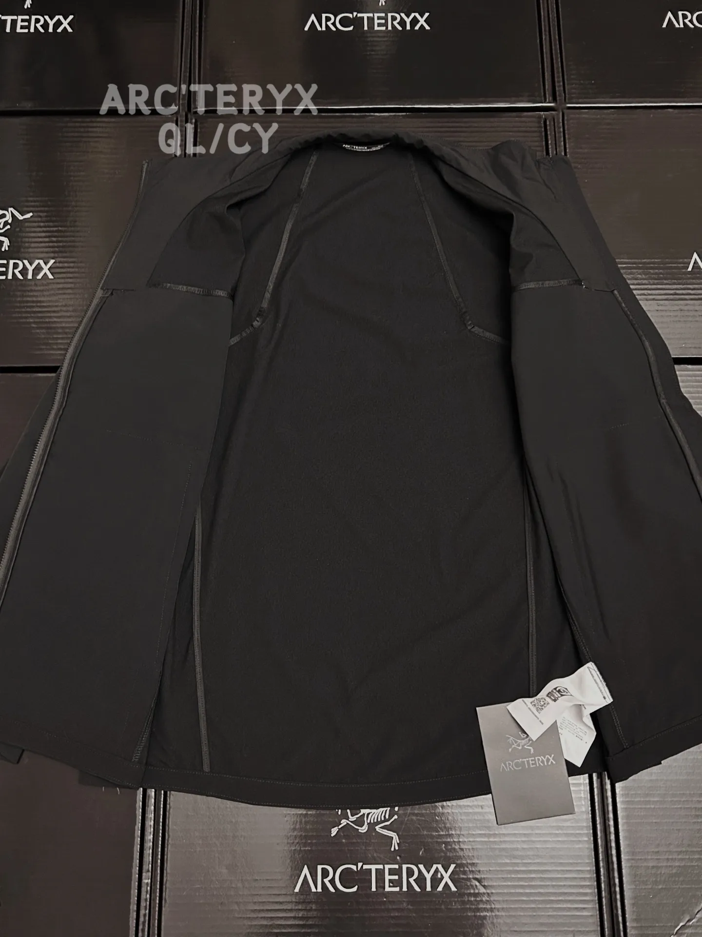 Epsilon DWR Softshell Jacket D32020821 — view 9
