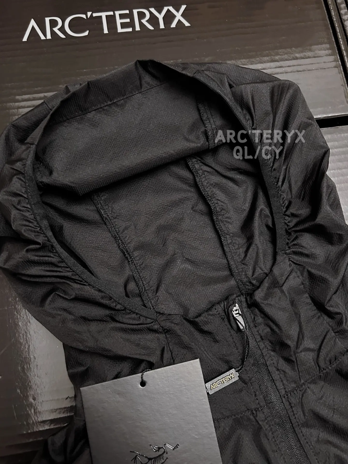Norvan Windshell Hooded Jacket D34011520 — view 5