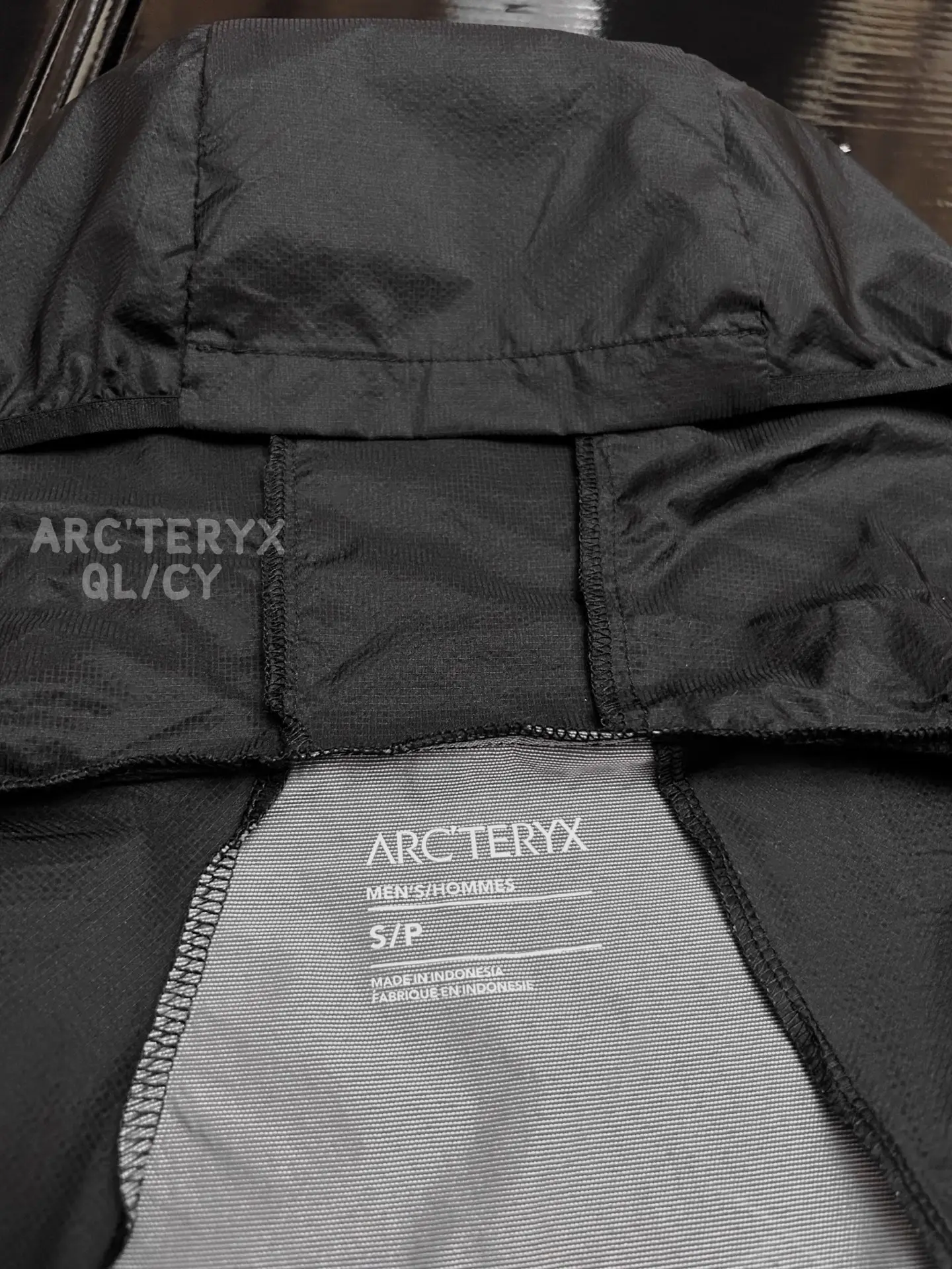 Norvan Windshell Hooded Jacket D34011520 — view 7