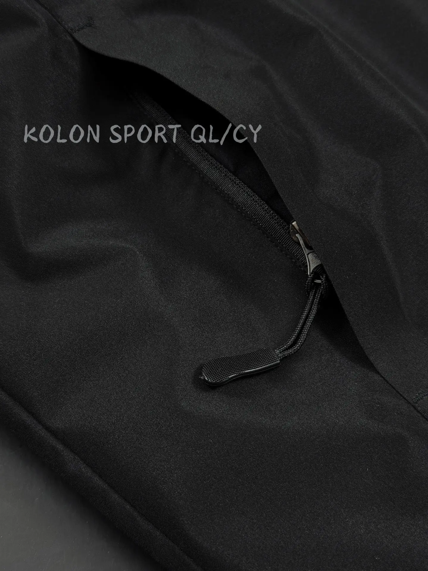 3-in-1 Waterproof Hooded Jacket with Fleece Liner D34020971 — view 4