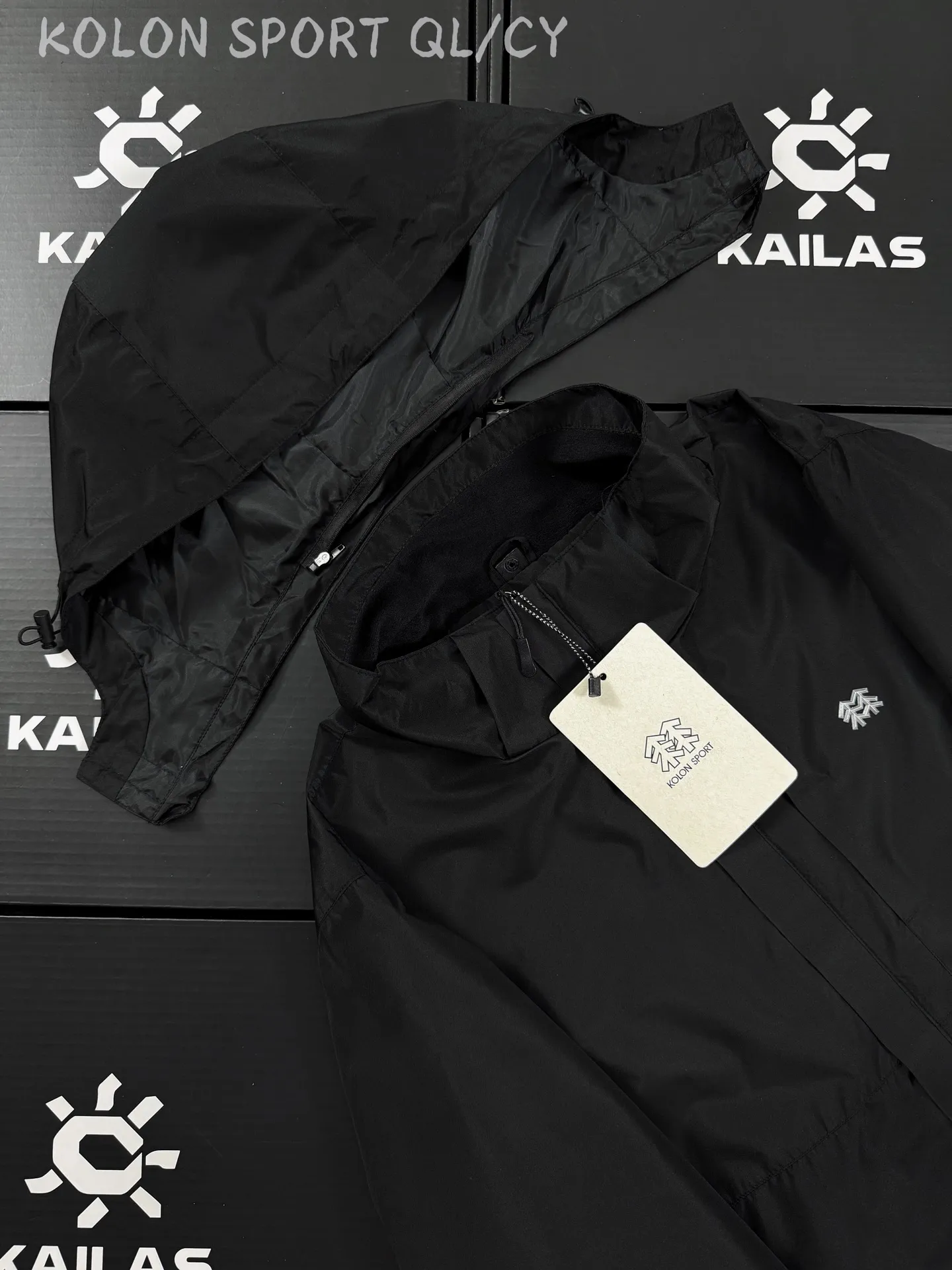 3-in-1 Waterproof Hooded Jacket with Fleece Liner D34020971 — view 8