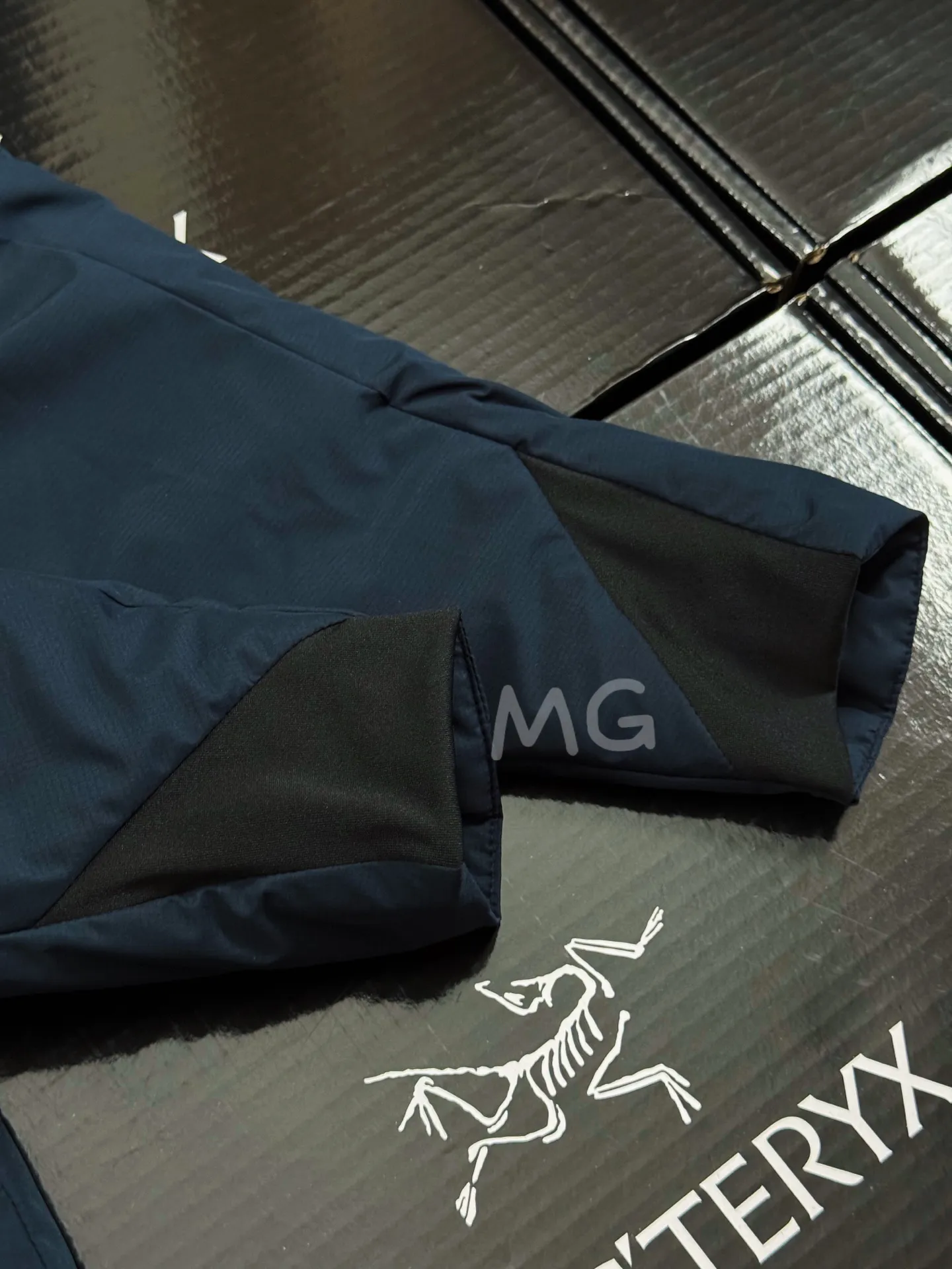 Kailas Primaloft Lightweight Insulated Jacket D34020624 — view 5