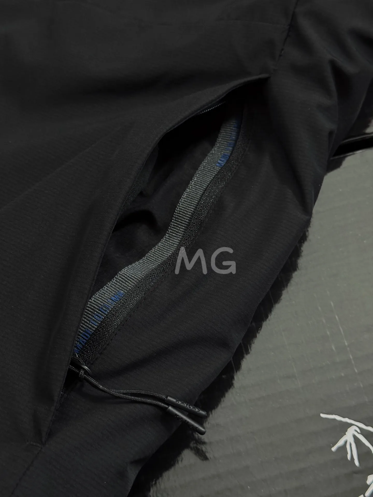 Kailas Lightweight Primaloft Insulated Jacket D34020625 — view 5