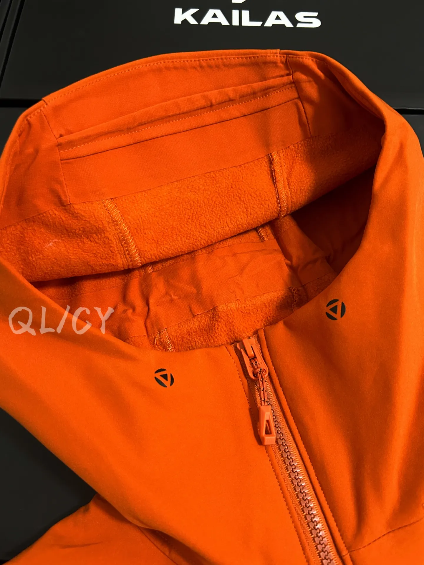 M8ic-MAX Hooded Softshell Jacket D34020854 — view 7
