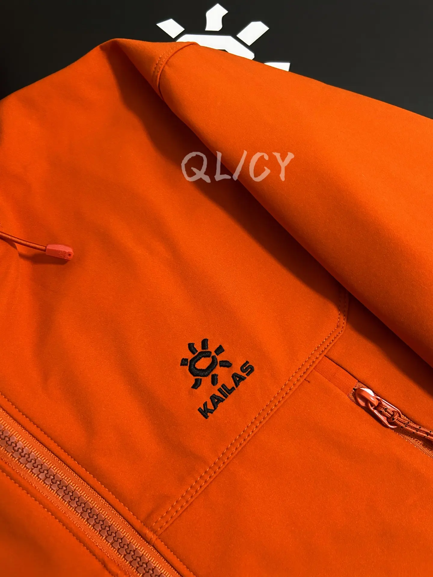 M8ic-MAX Hooded Softshell Jacket D34020854 — view 8