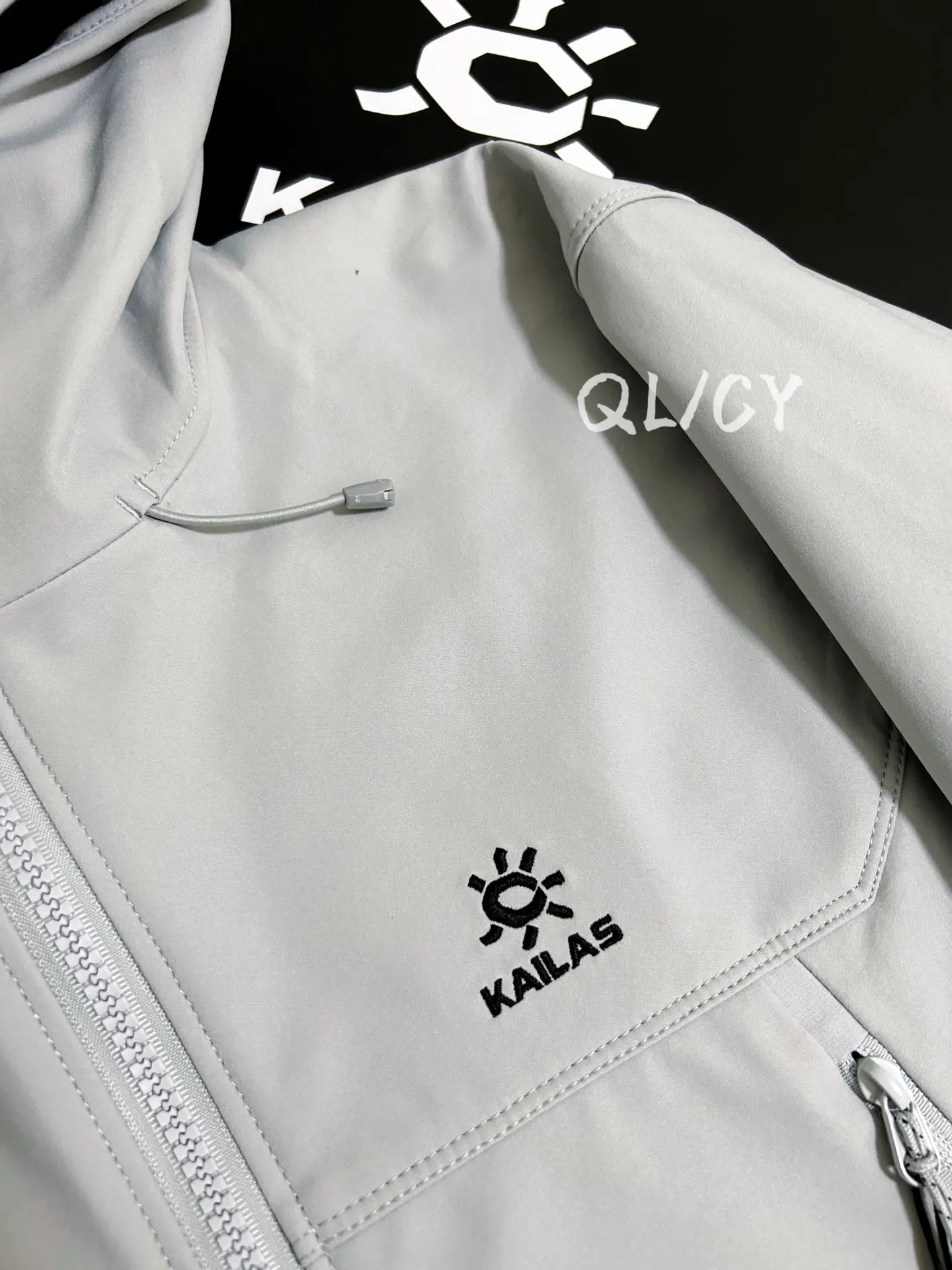 M8ic-MAX Fleece-Lined Softshell Hooded Jacket D34020856 — view 6