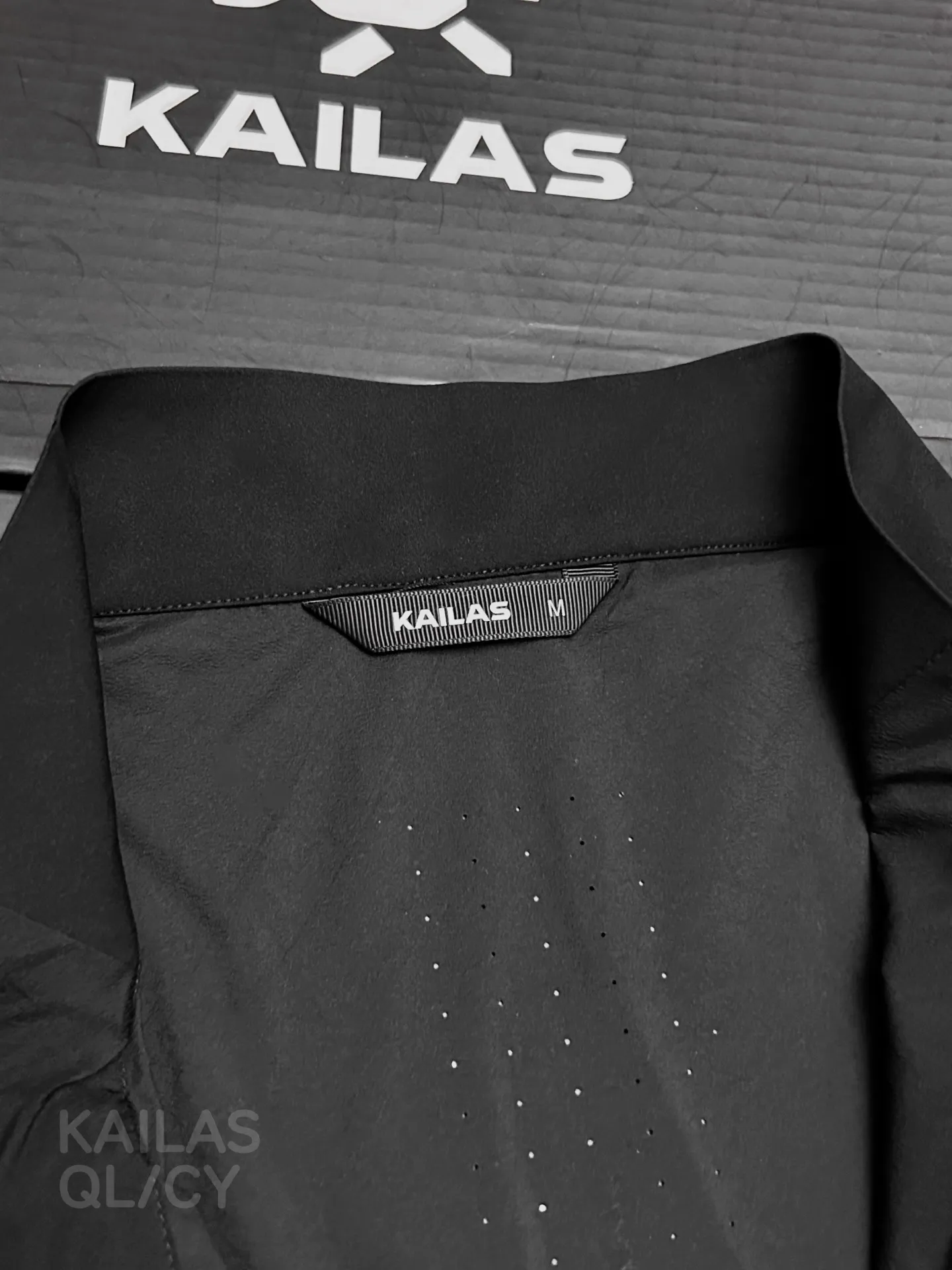 Kailas Lightweight Performance Windshell Jacket D34011521 — view 3