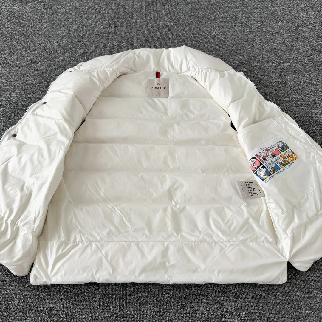 Logo-Patch Down-Filled Gilet D34024723 — view 8