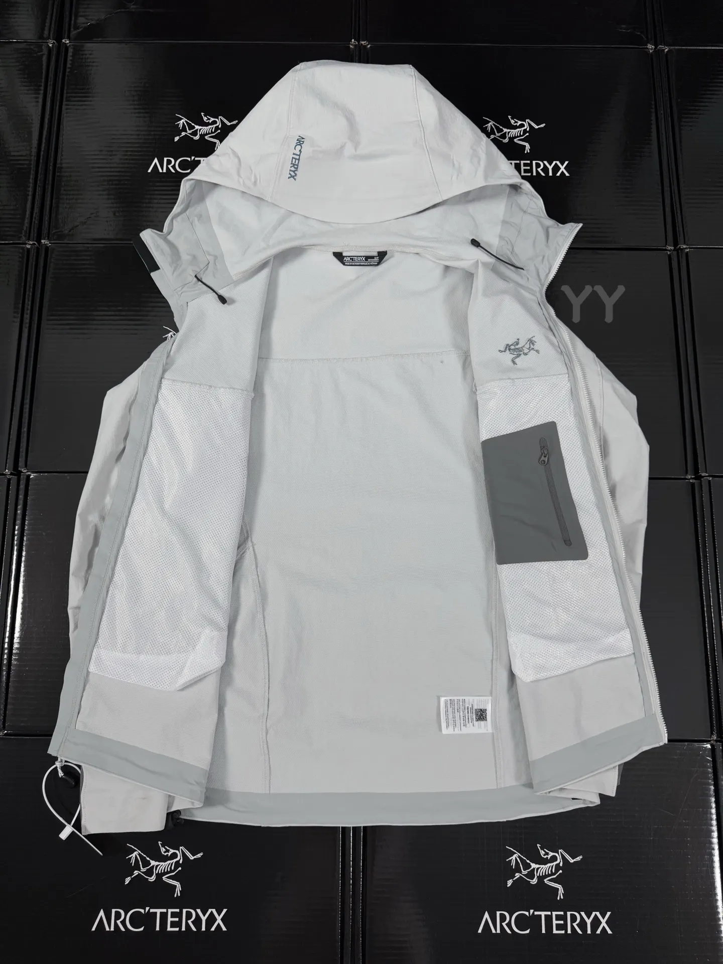 Gamma Hooded Softshell Jacket D34520615 — view 6