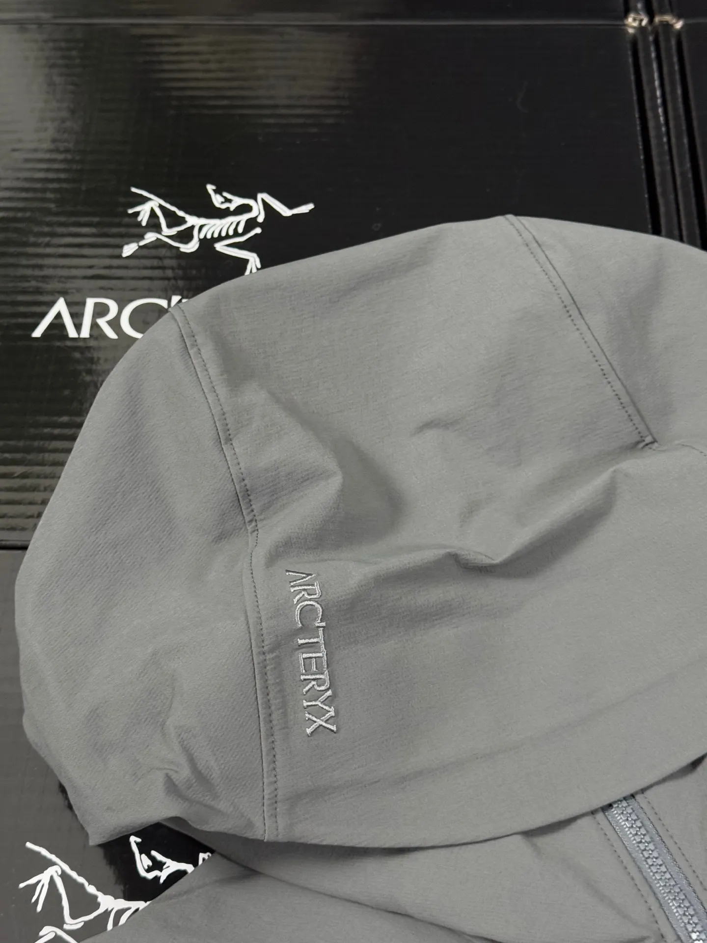 Arc'teryx Gamma Hoody Softshell Jacket D34520614 — view 3