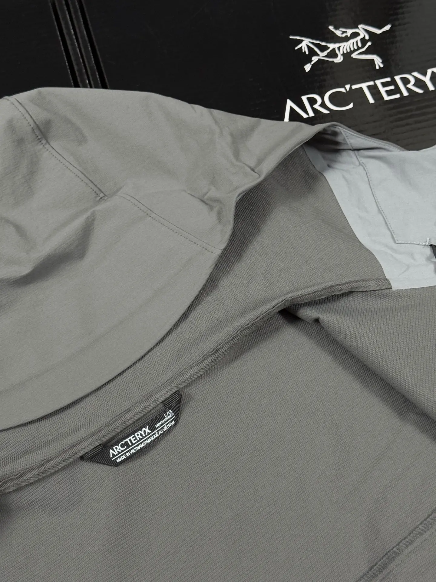 Arc'teryx Gamma Hoody Softshell Jacket D34520614 — view 8