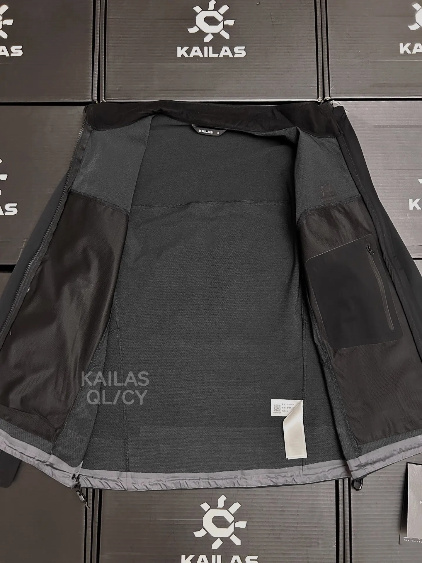 M8 Stand-Collar Performance Softshell Jacket D35011514 — view 9