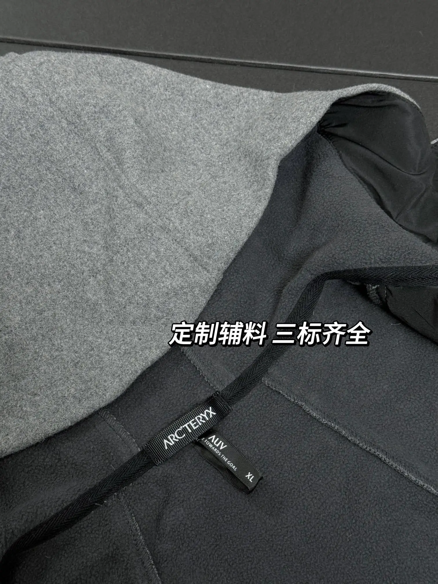 Sawyer Wool Hooded Softshell Jacket D35020640 — view 5