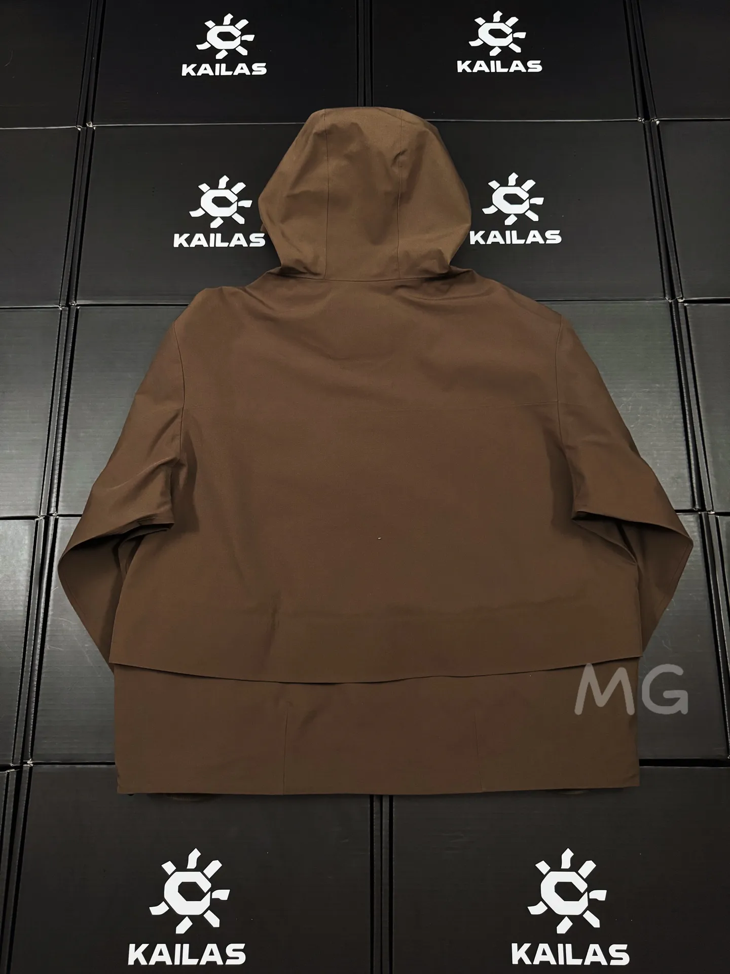KOLON SPORT GORE-TEX Hooded Shell Jacket D36020588 — view 5