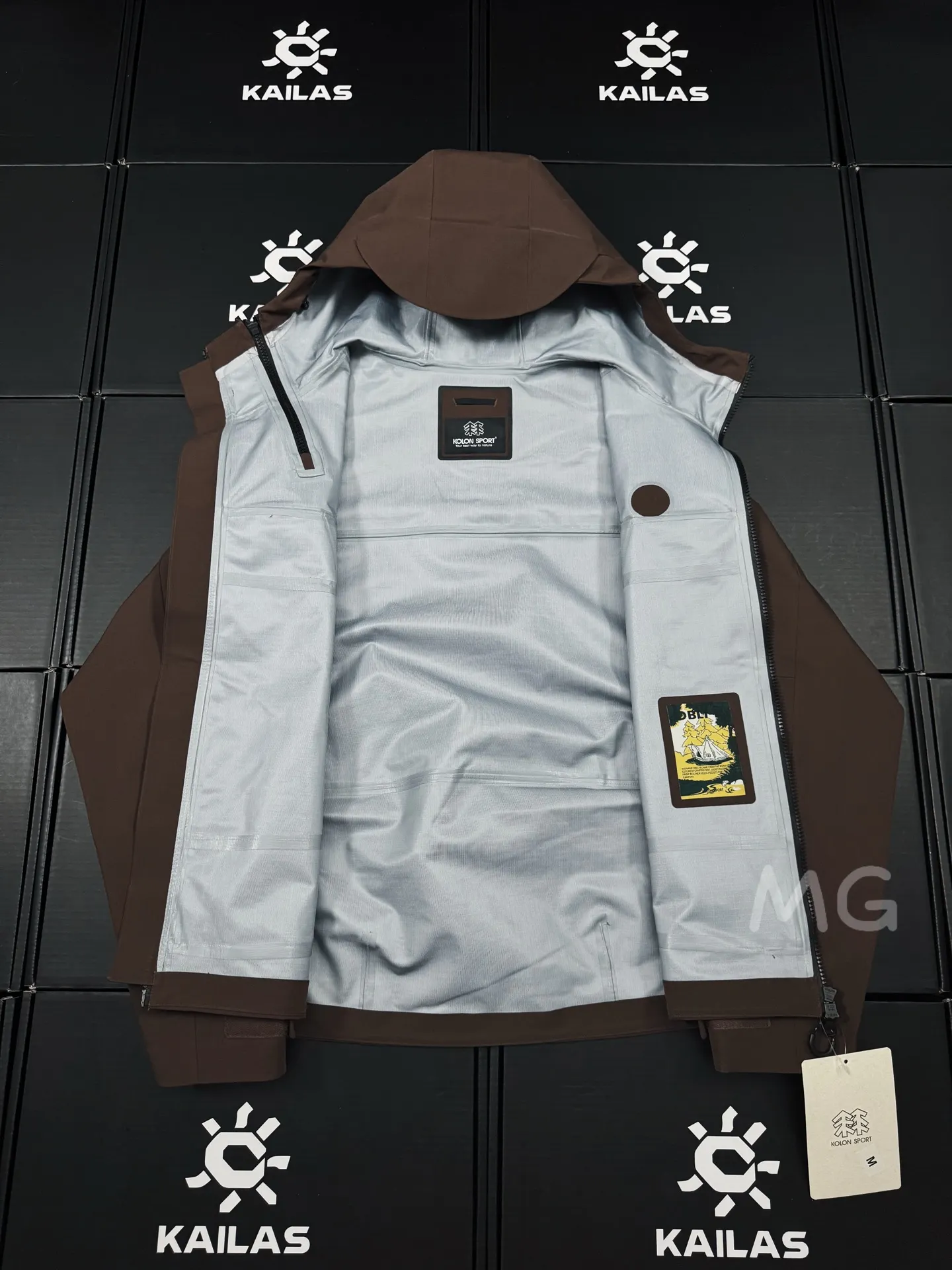 KOLON SPORT GORE-TEX Hooded Shell Jacket D36020588 — view 7