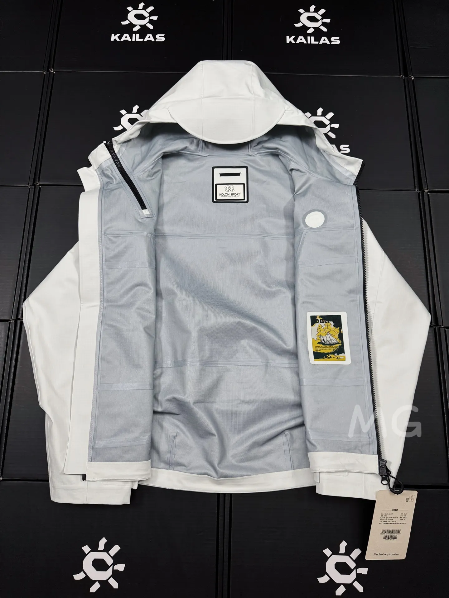KOLON SPORT GORE-TEX Hooded Shell Jacket D36020647 — view 8