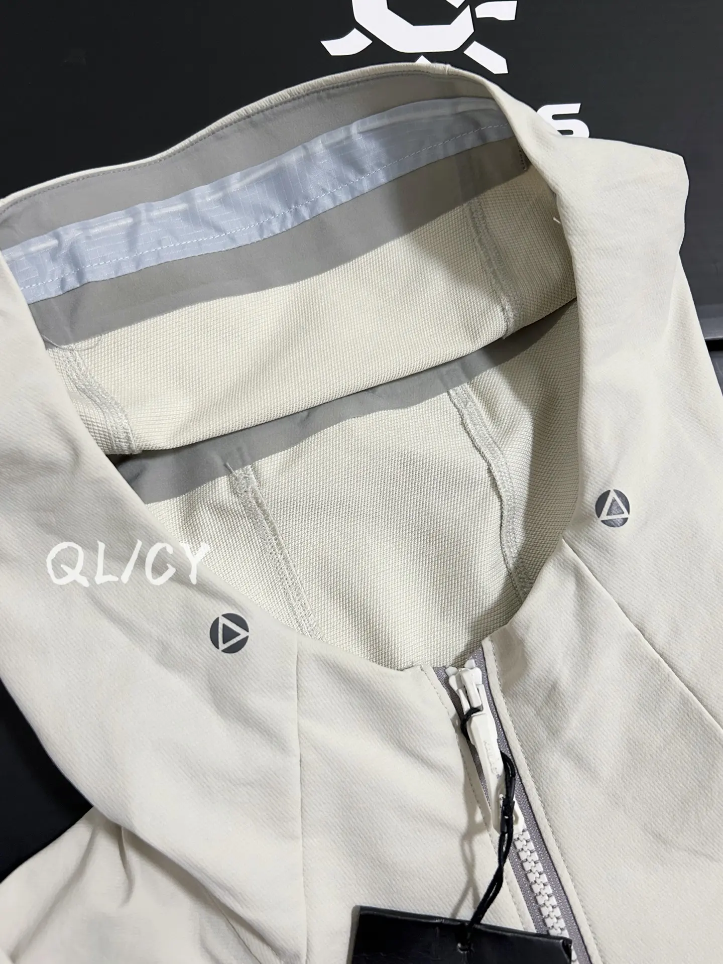 M8 Hooded Softshell Outdoor Jacket D36020859 — view 5
