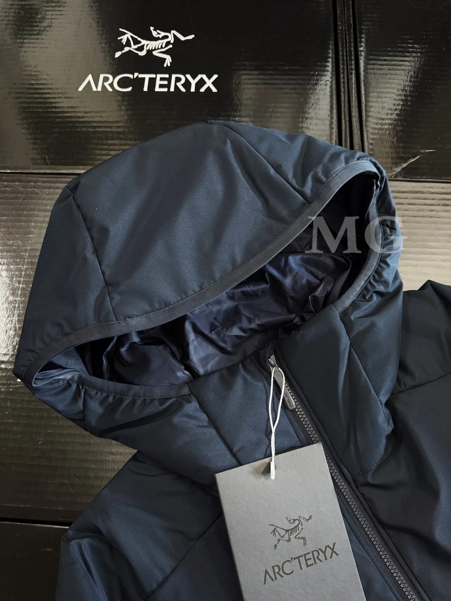 Atom SL Hoody Lightweight Insulated Jacket D36020936 — view 5