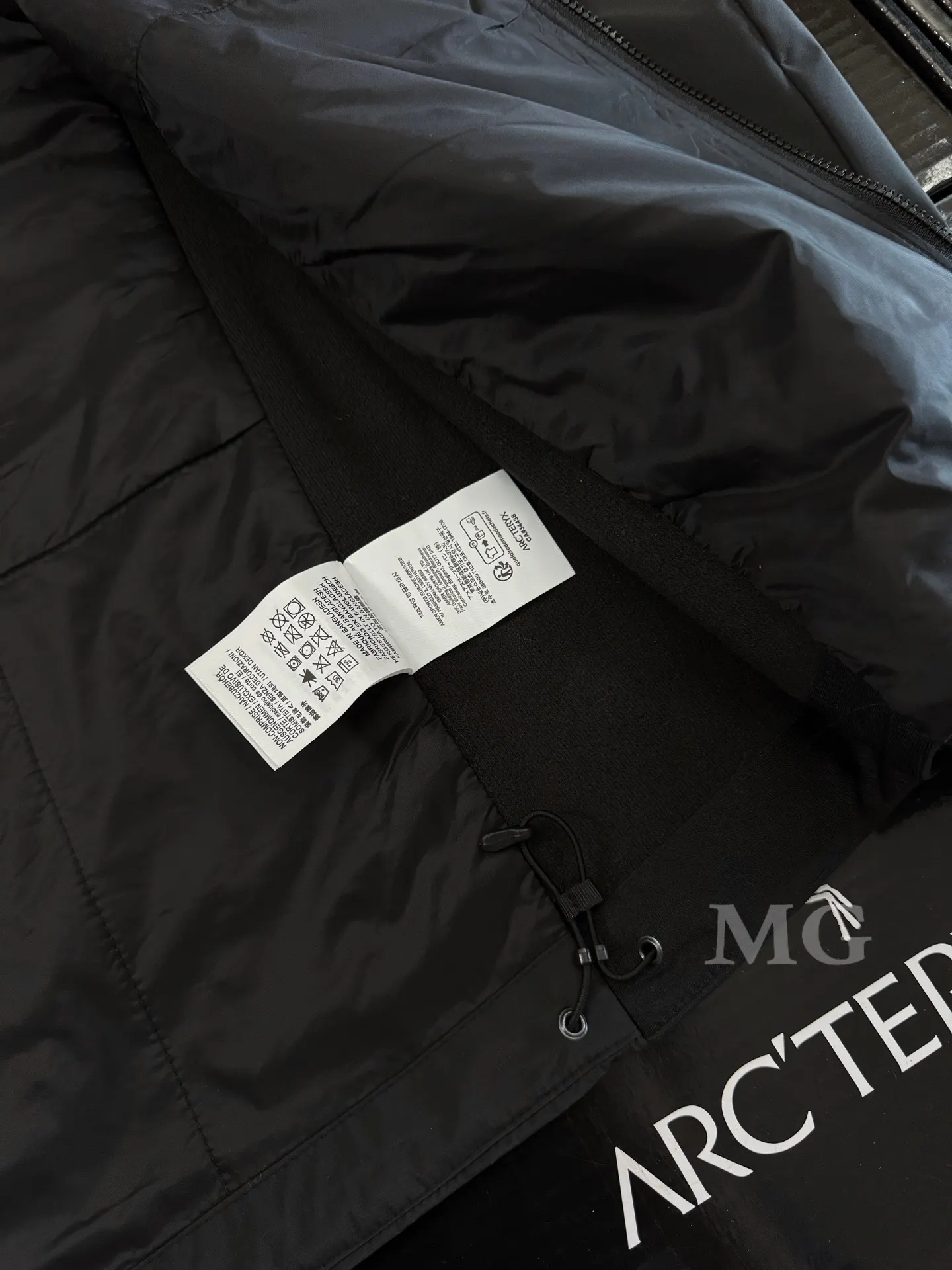 Atom SL Hoody Lightweight Insulated Jacket D36020937 — view 8