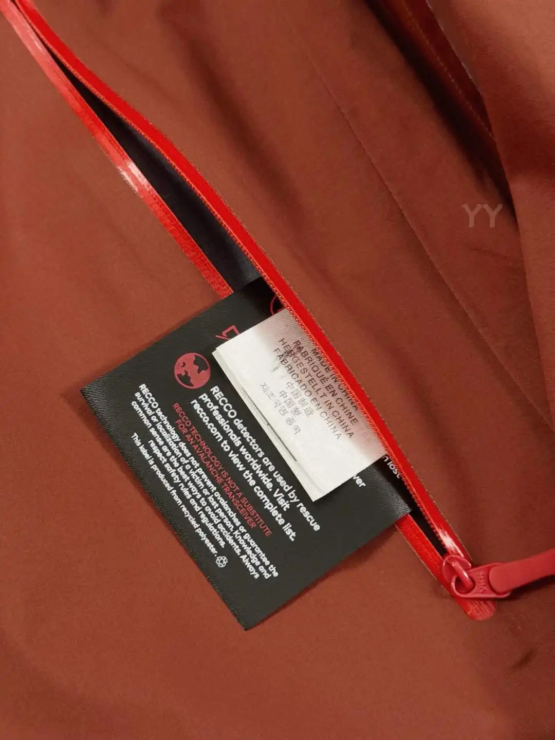Beta SL GORE-TEX Hooded Shell Jacket D36020659 — view 5