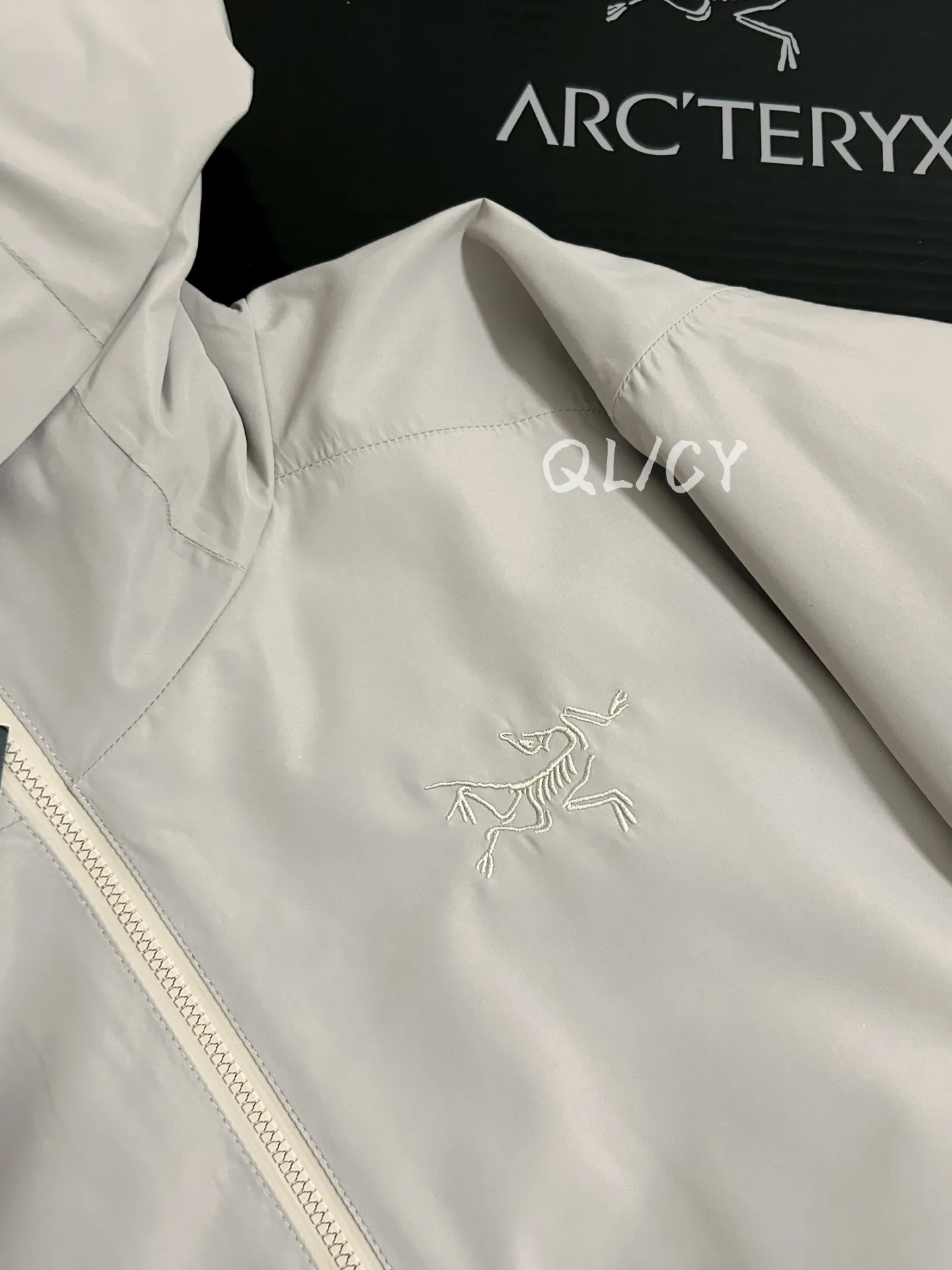 Solano GORE-TEX Insulated Hooded Jacket D36020866 — view 3