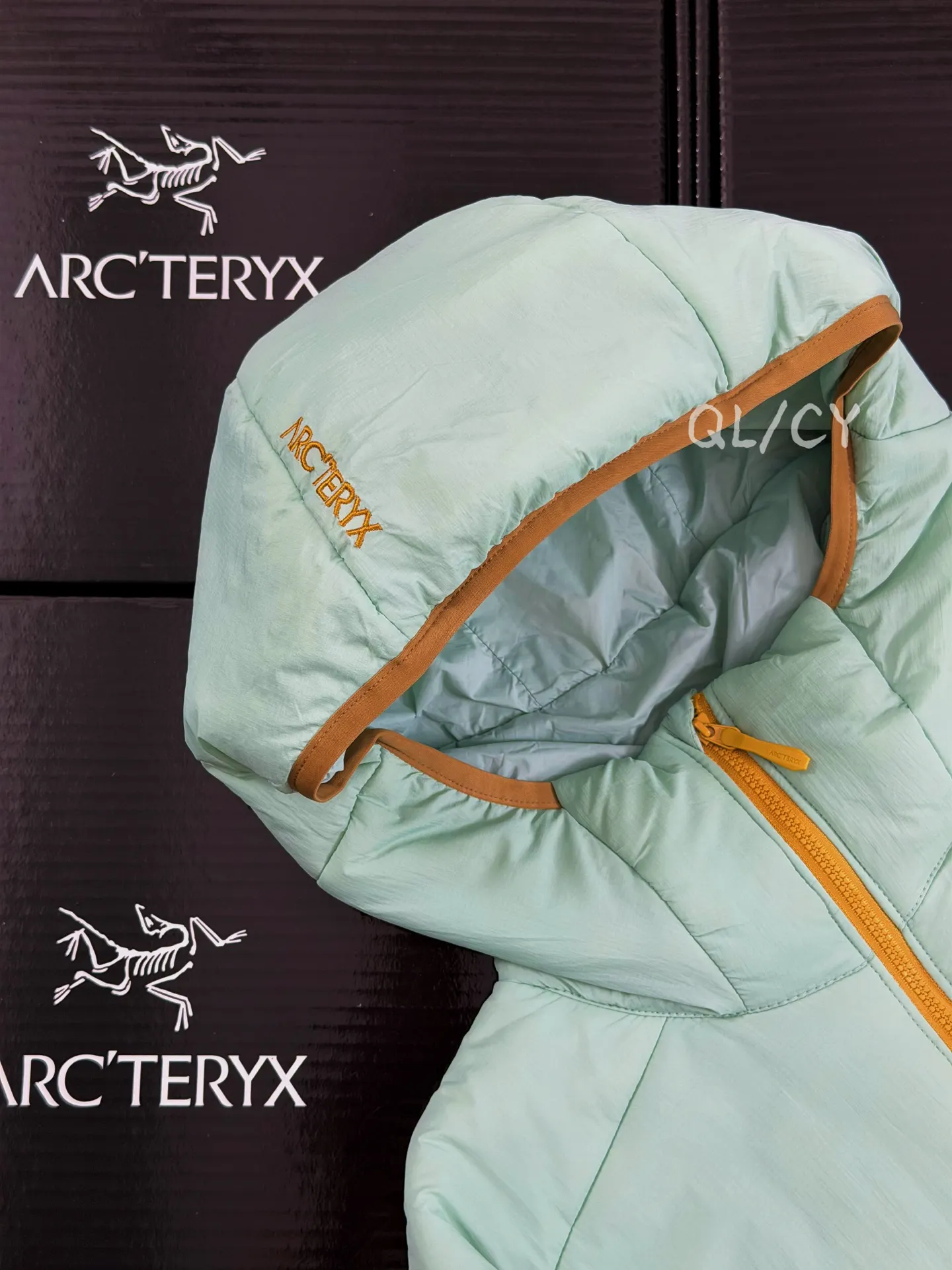 Atom Hoody Coreloft Insulated Jacket D36020944 — view 3