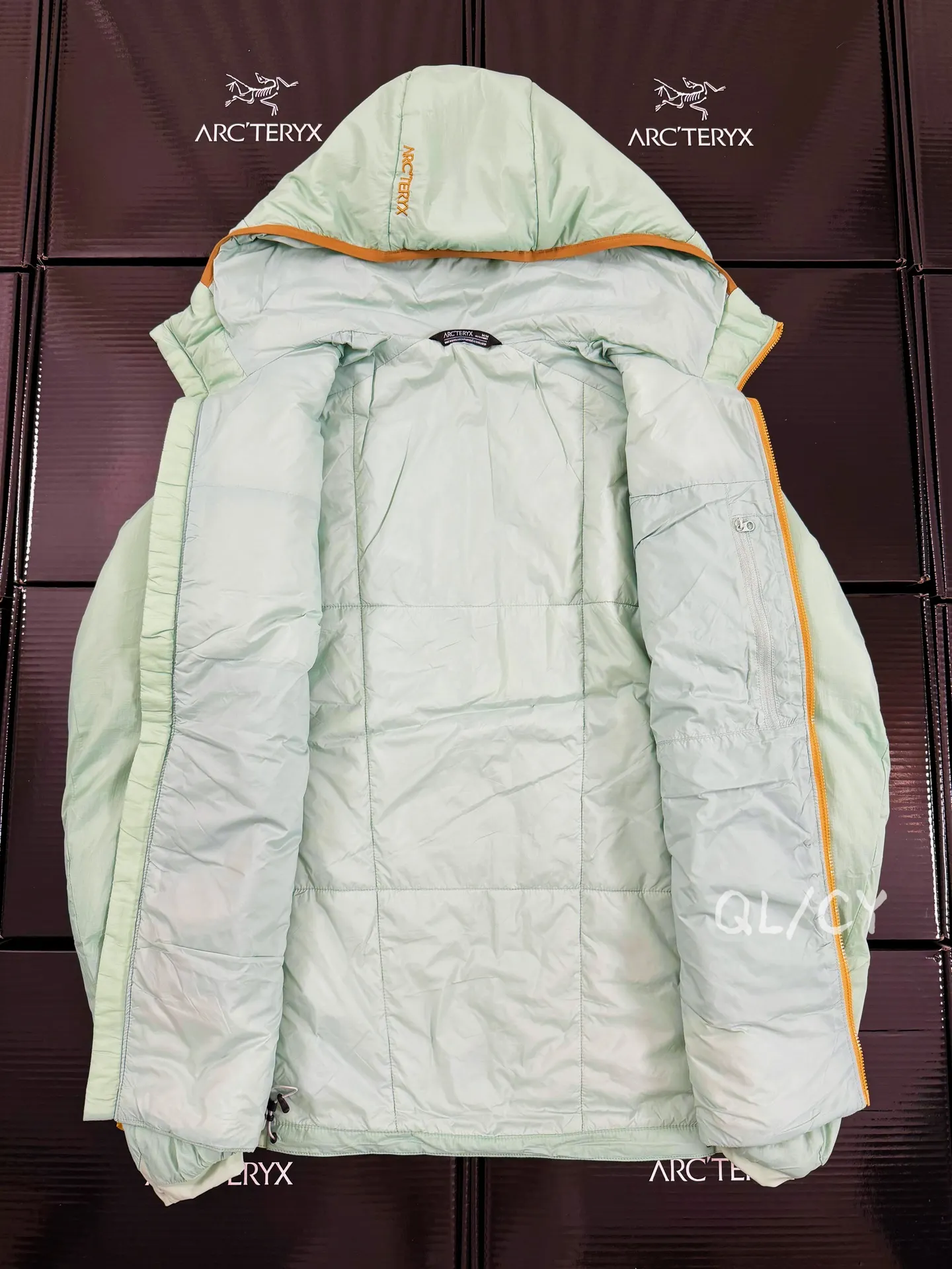 Atom Hoody Coreloft Insulated Jacket D36020944 — view 8