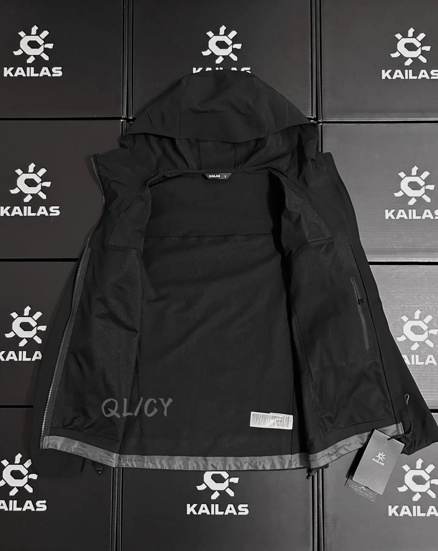M8 Hooded Softshell Outdoor Jacket D36020862 — view 9