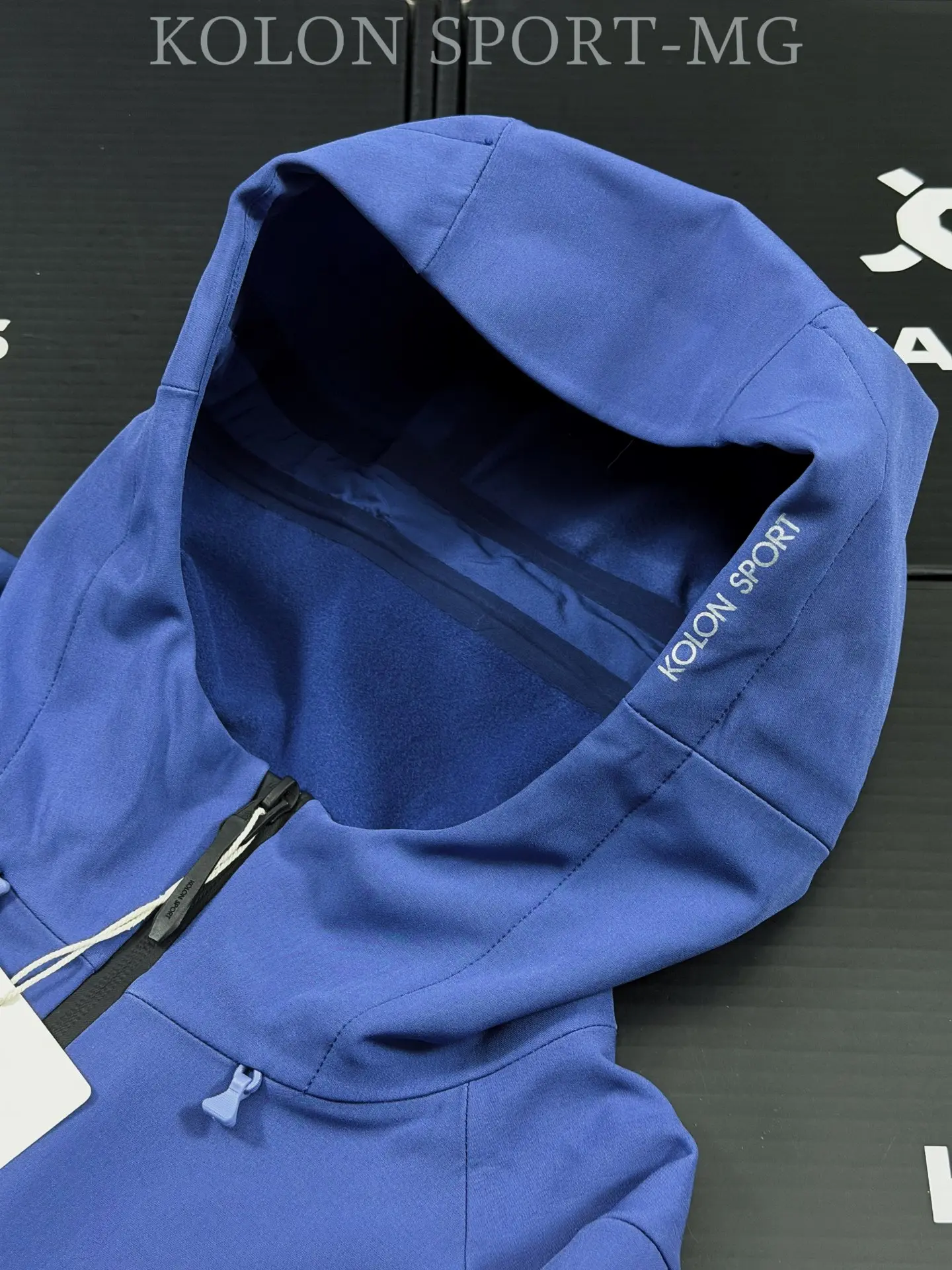 Women's Graphene Waterproof Softshell Hooded Jacket D37020768 — view 3