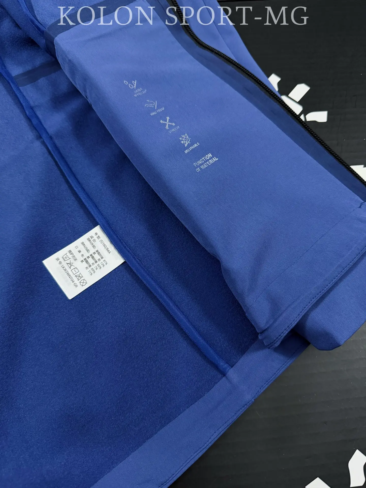 Women's Graphene Waterproof Softshell Hooded Jacket D37020768 — view 8