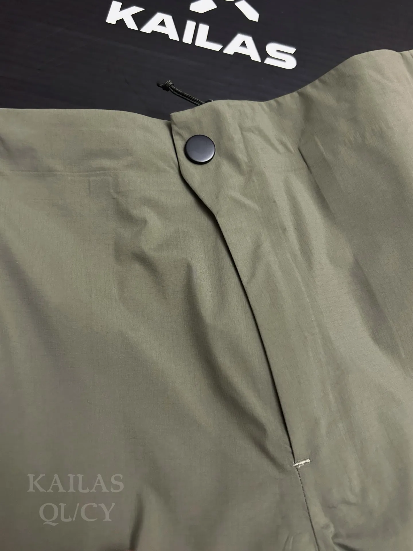 GORE-TEX WINDSTOPPER Shell Trousers D37011525 — view 7