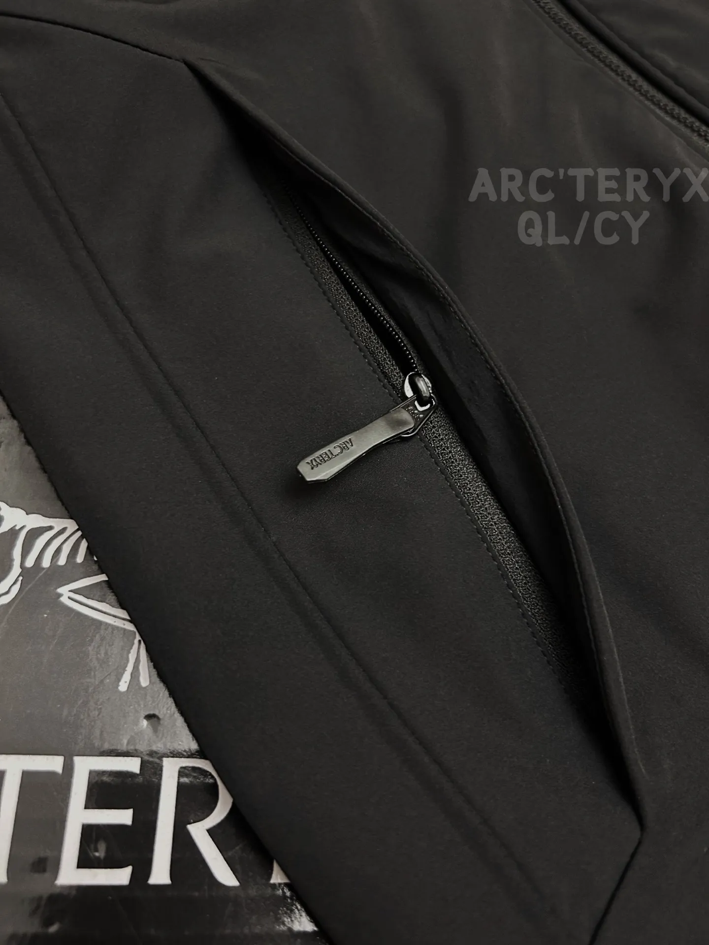 Gamma MX Hooded Softshell Jacket D37020815 — view 4