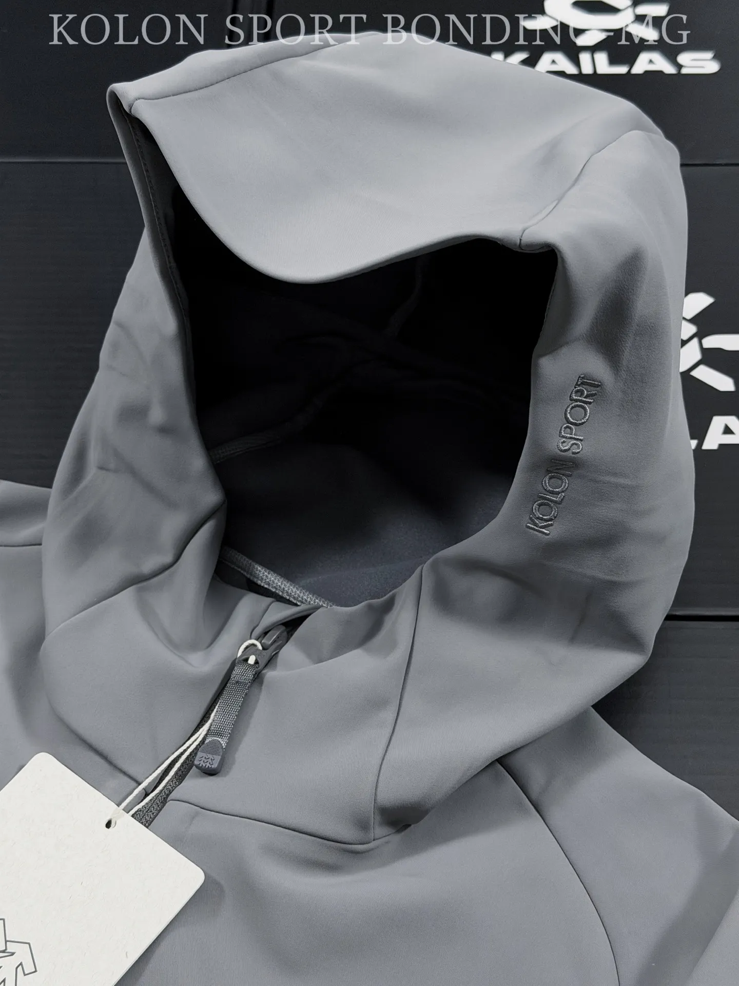 Kolon Sport Hooded Softshell Outdoor Jacket D38020750 — view 4