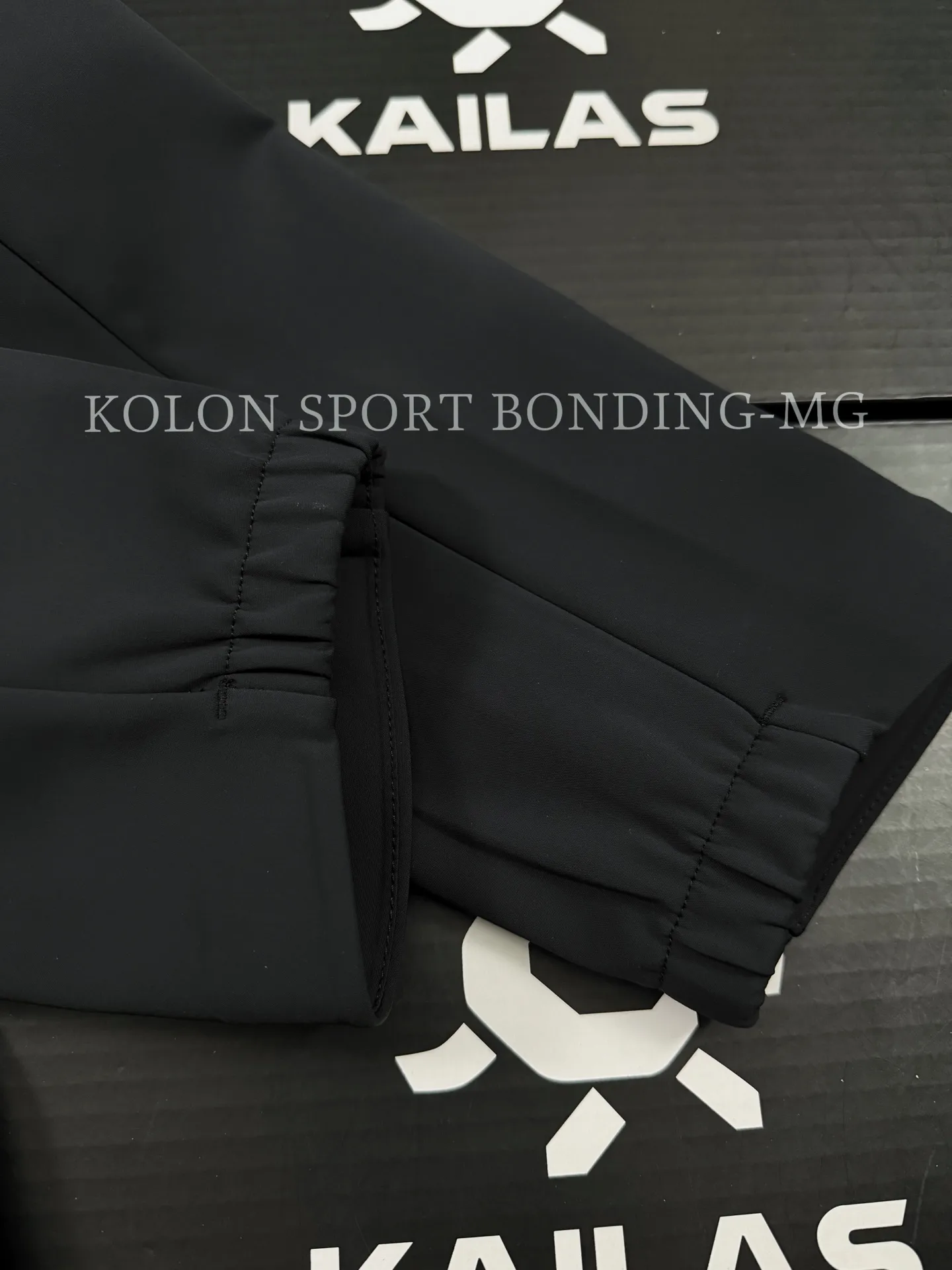 KOLON SPORT Hooded Softshell Outdoor Jacket D38020751 — view 6