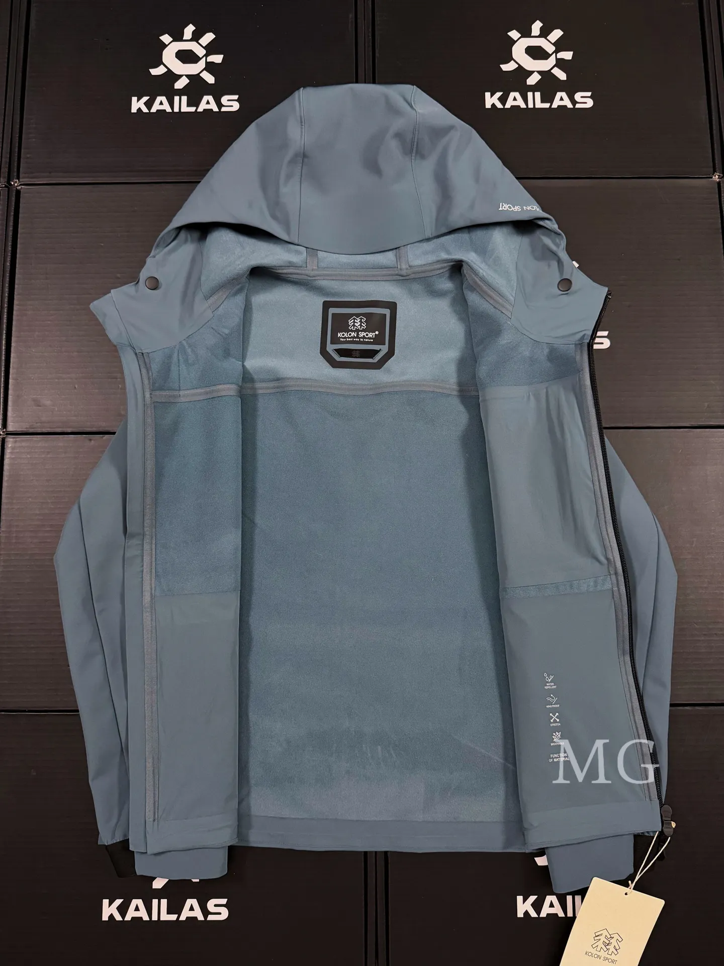 Graphene Softshell Hooded Jacket D38020745 — view 6