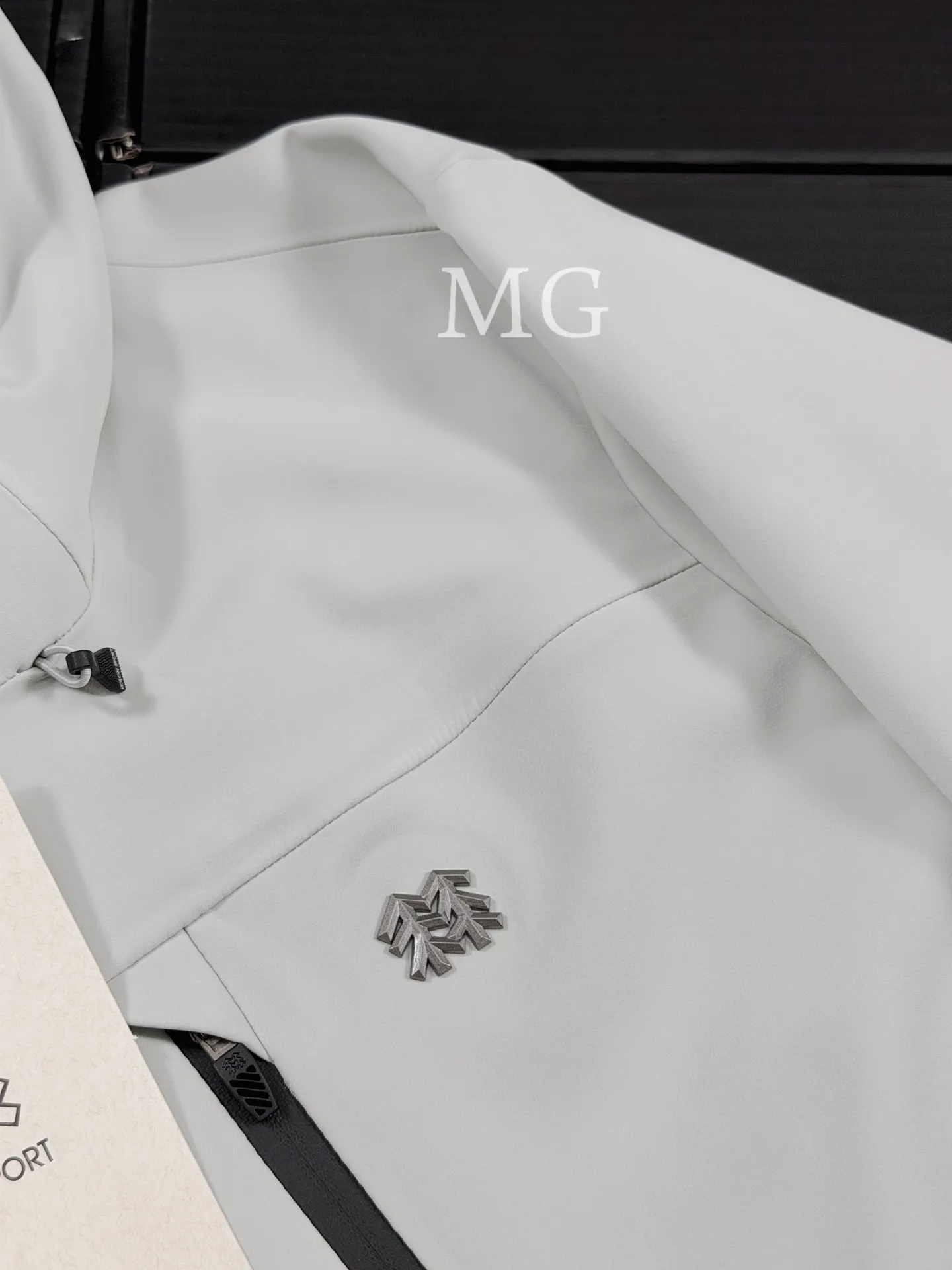 Graphene-Infused Softshell Hooded Jacket D38020743 — view 2