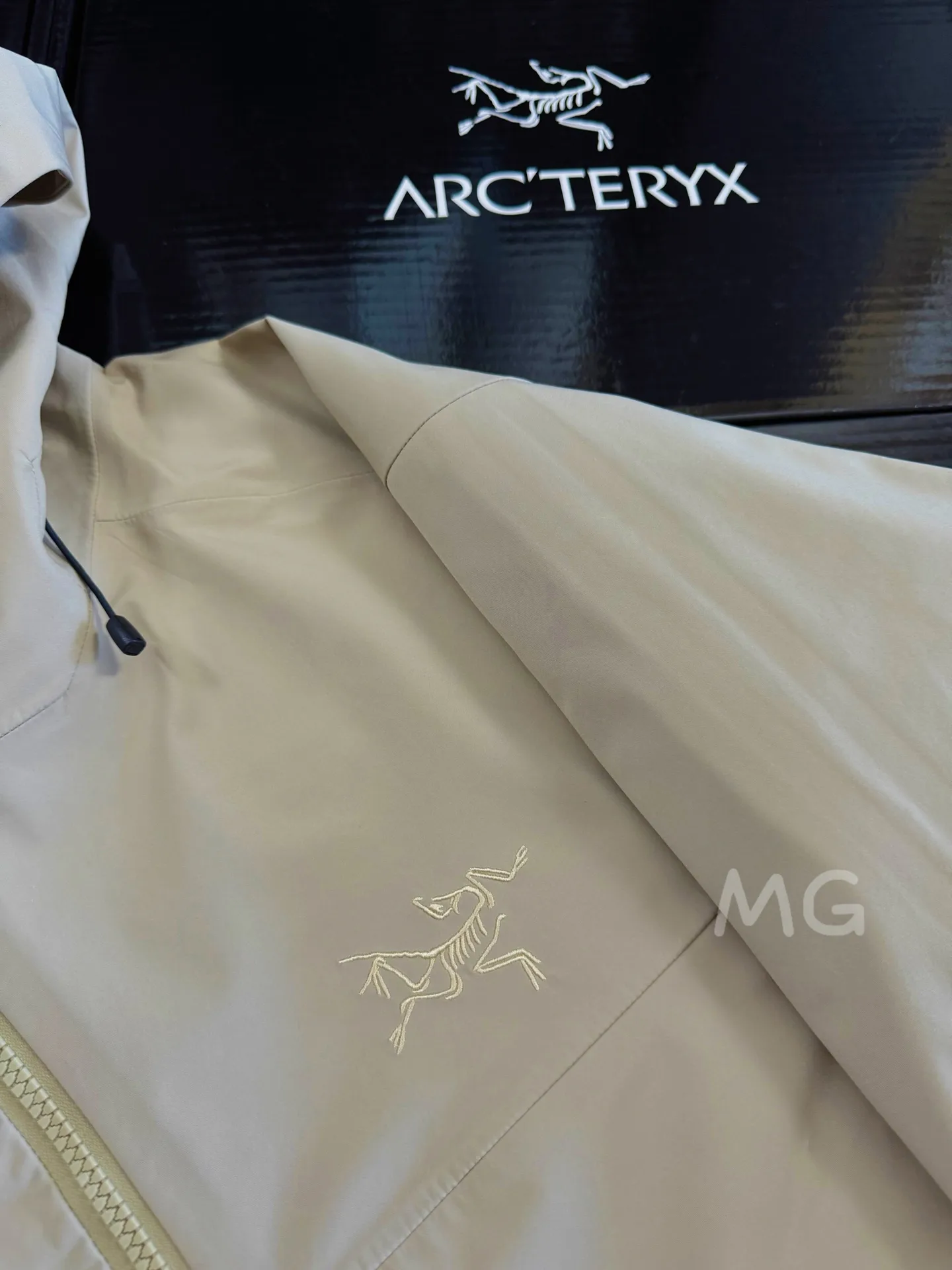 Sidewinder GORE-TEX Shell Jacket D38020609 — view 3