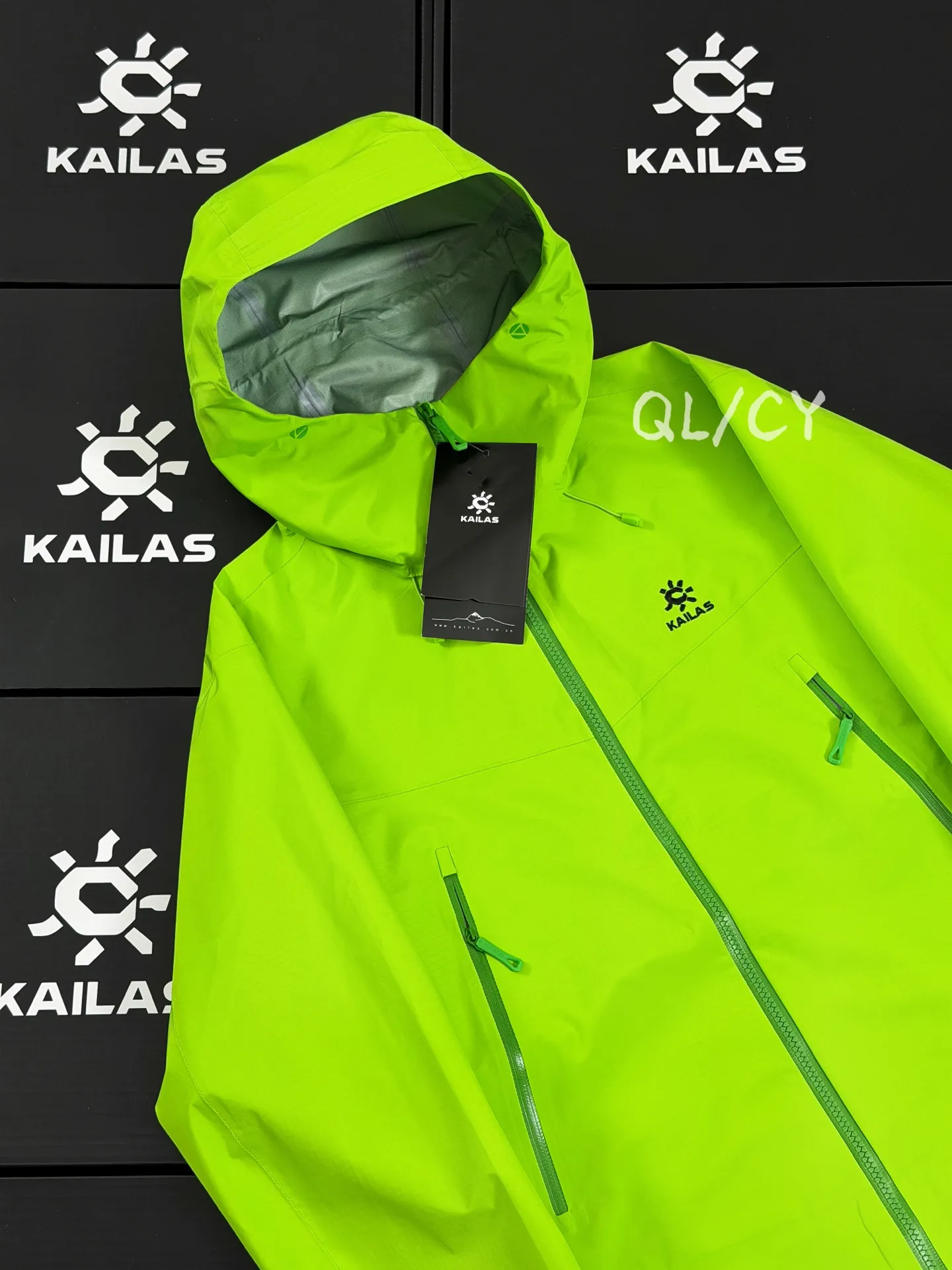 Bogda LT Waterproof Hooded Hardshell Jacket D39020921 — view 2