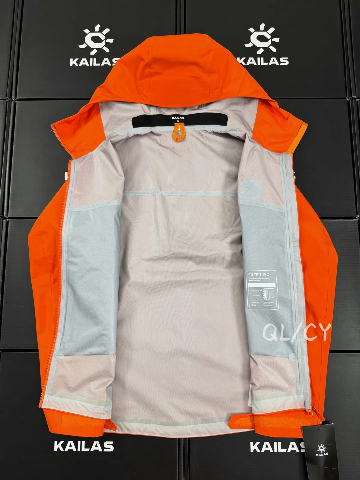 Bogda LT Waterproof Hooded Shell Jacket D39020920 — view 8