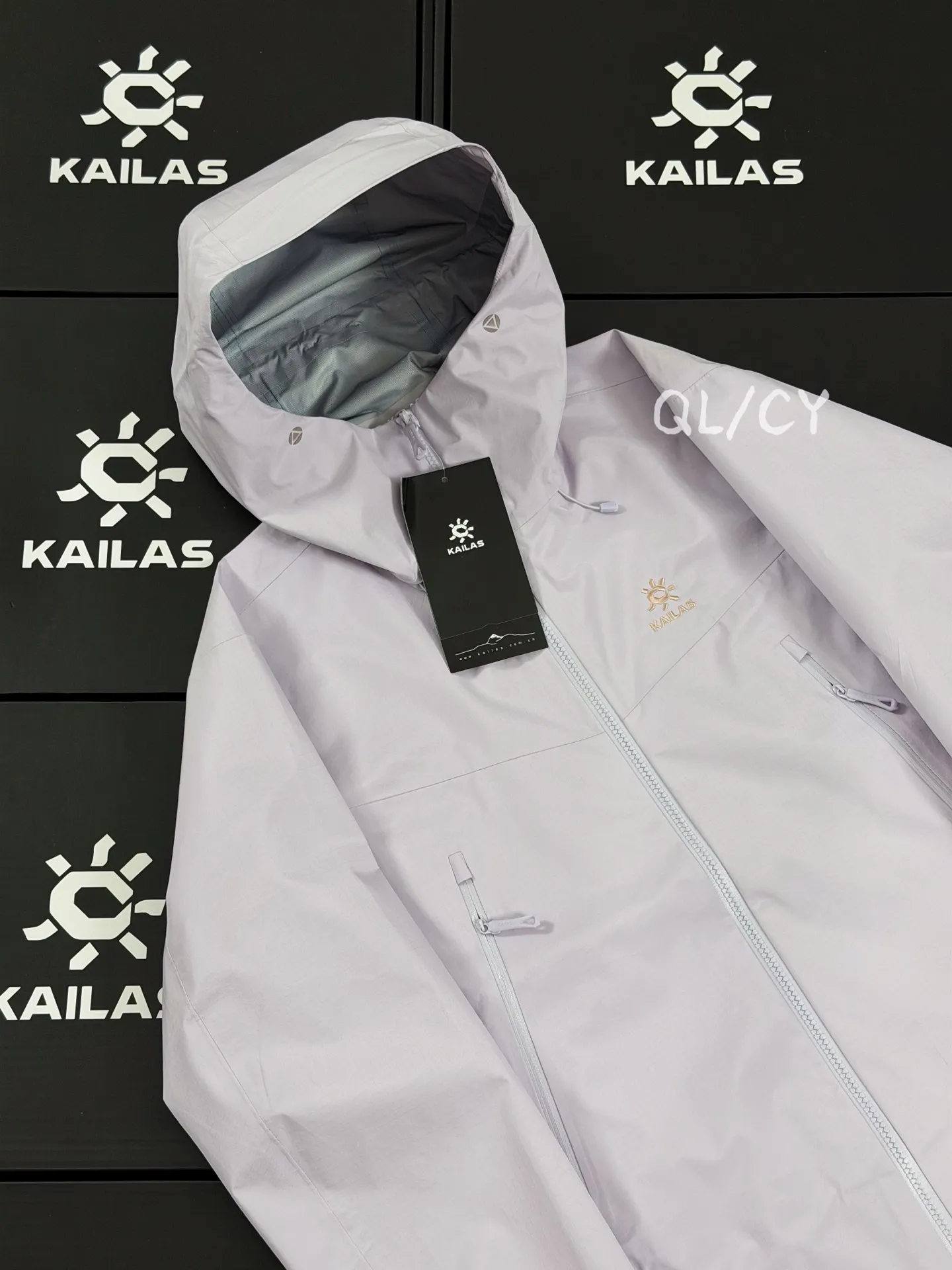 Bogda LT Waterproof Hooded Shell Jacket D39020922 — view 2
