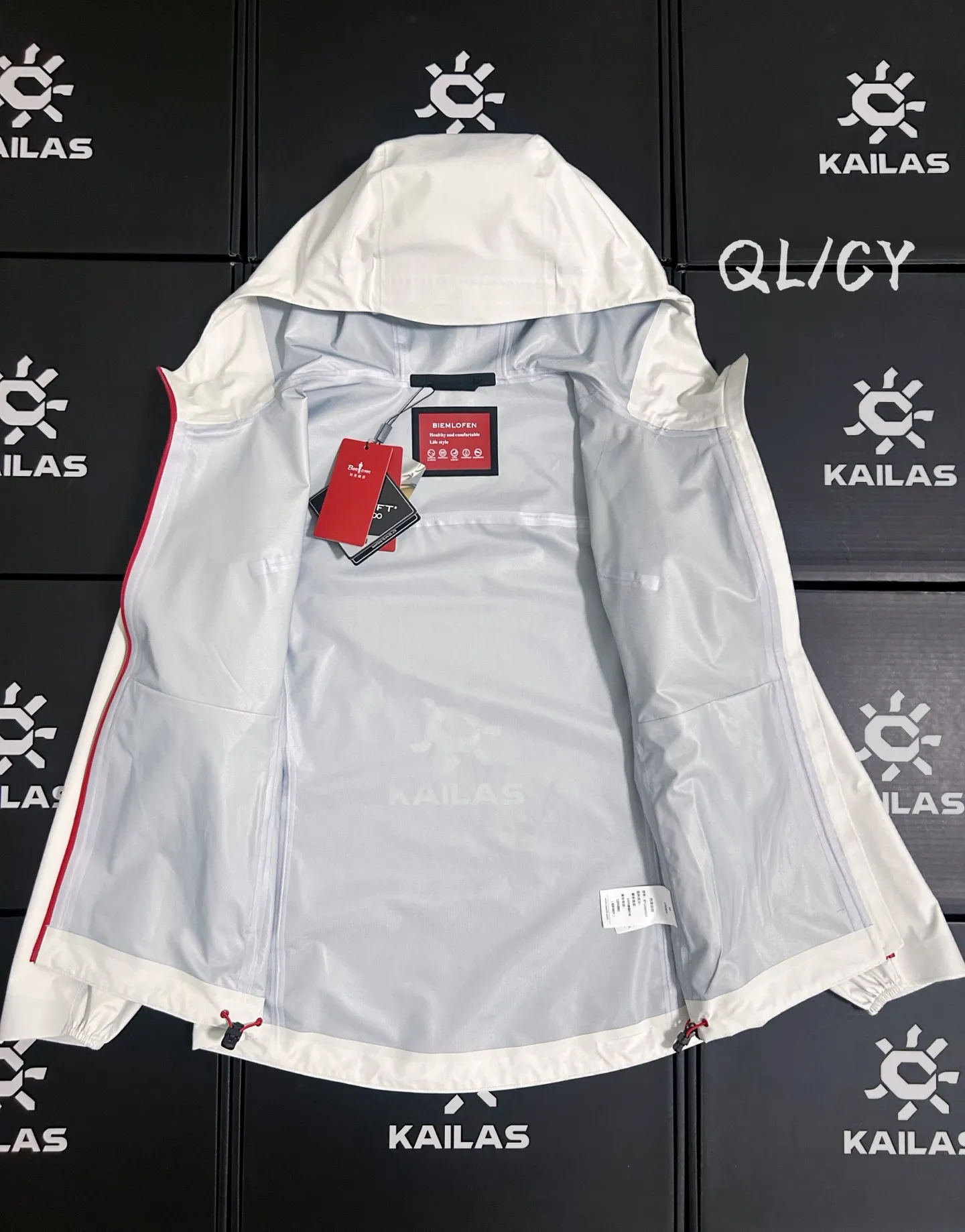 Waterproof Hooded Shell Jacket D40020863 — view 9