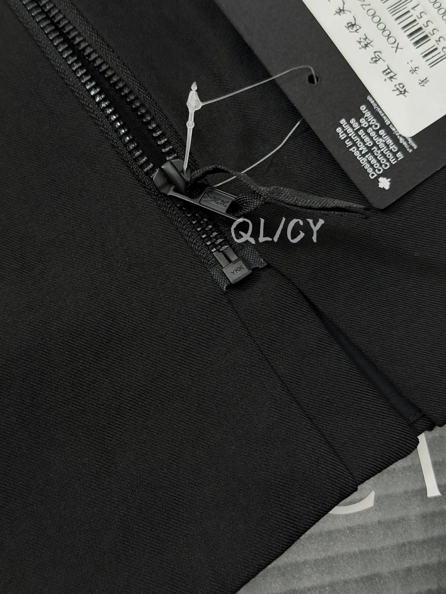 Veilance Mionn Softshell Overshirt Jacket D40020913 — view 7