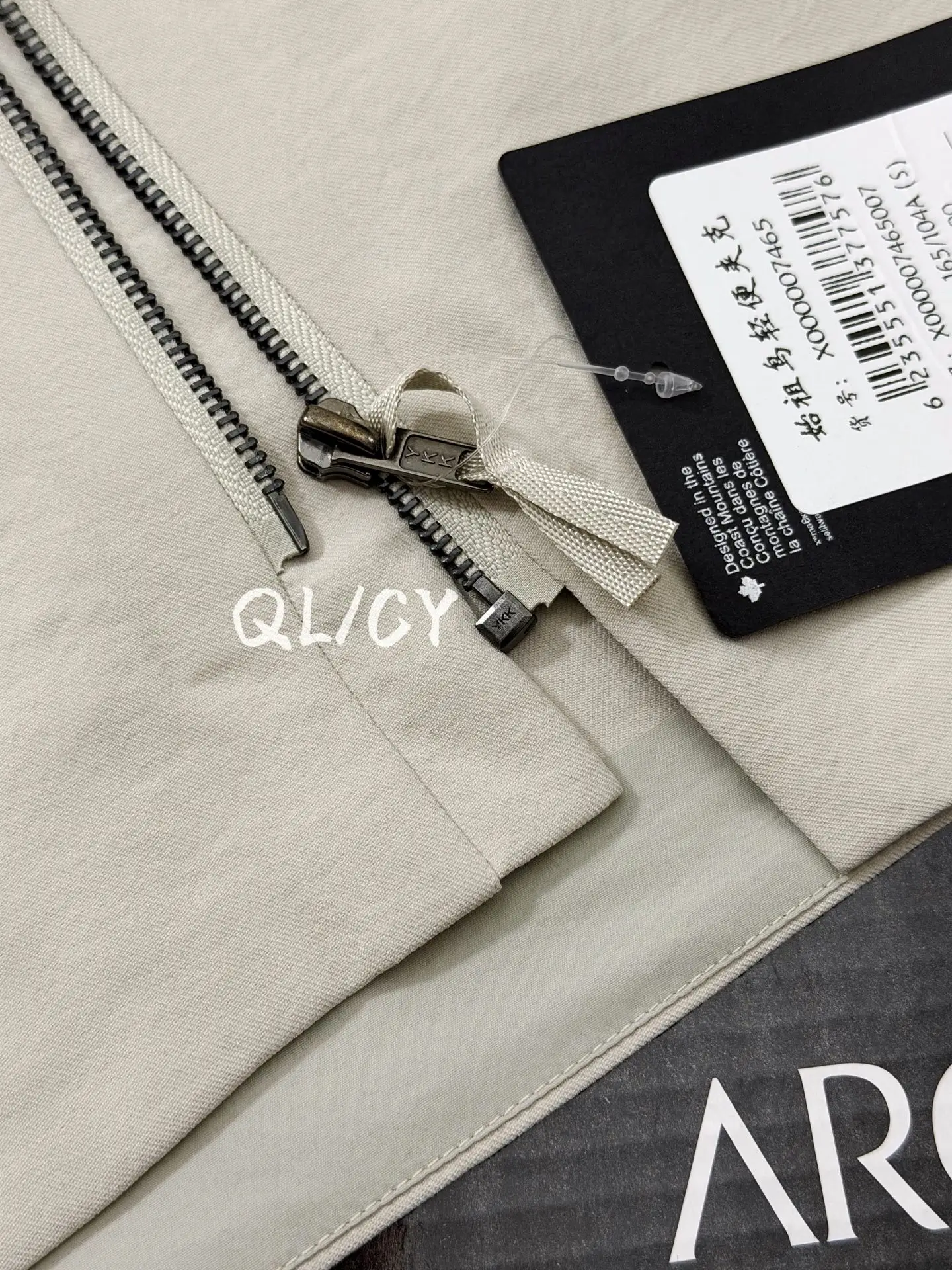 Veilance Mionn Softshell Overshirt Jacket D40020914 — view 6