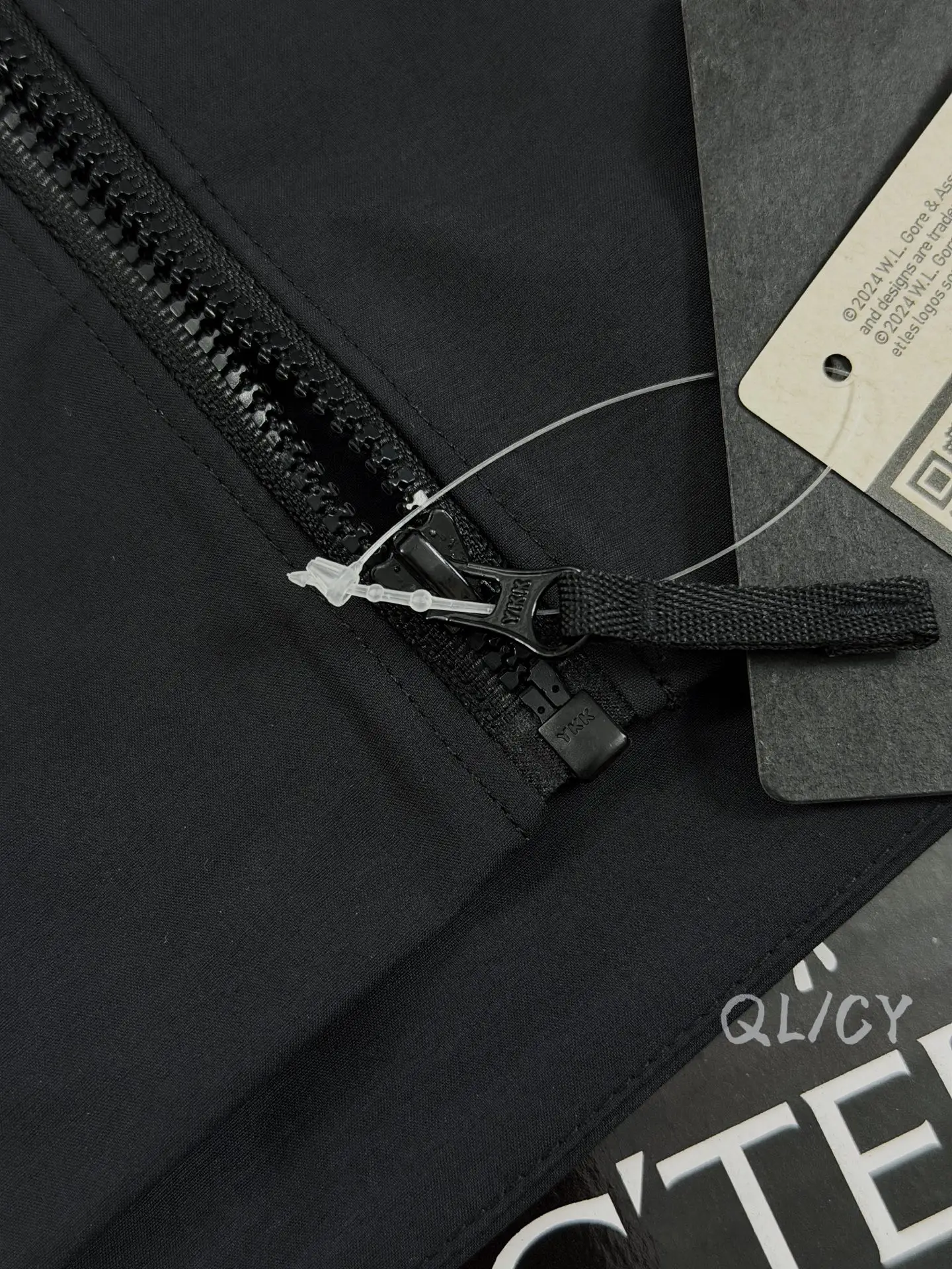 Saydi Hoody GORE-TEX INFINIUM Softshell Jacket D40020904 — view 7