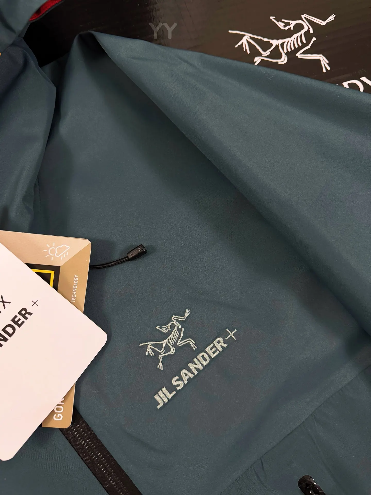 Arc'teryx x Jil Sander GORE-TEX Shell Ski Jacket D40020606 — view 2