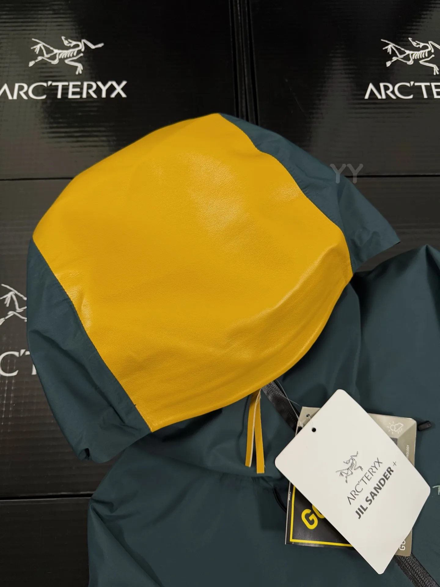 Arc'teryx x Jil Sander GORE-TEX Shell Ski Jacket D40020606 — view 6