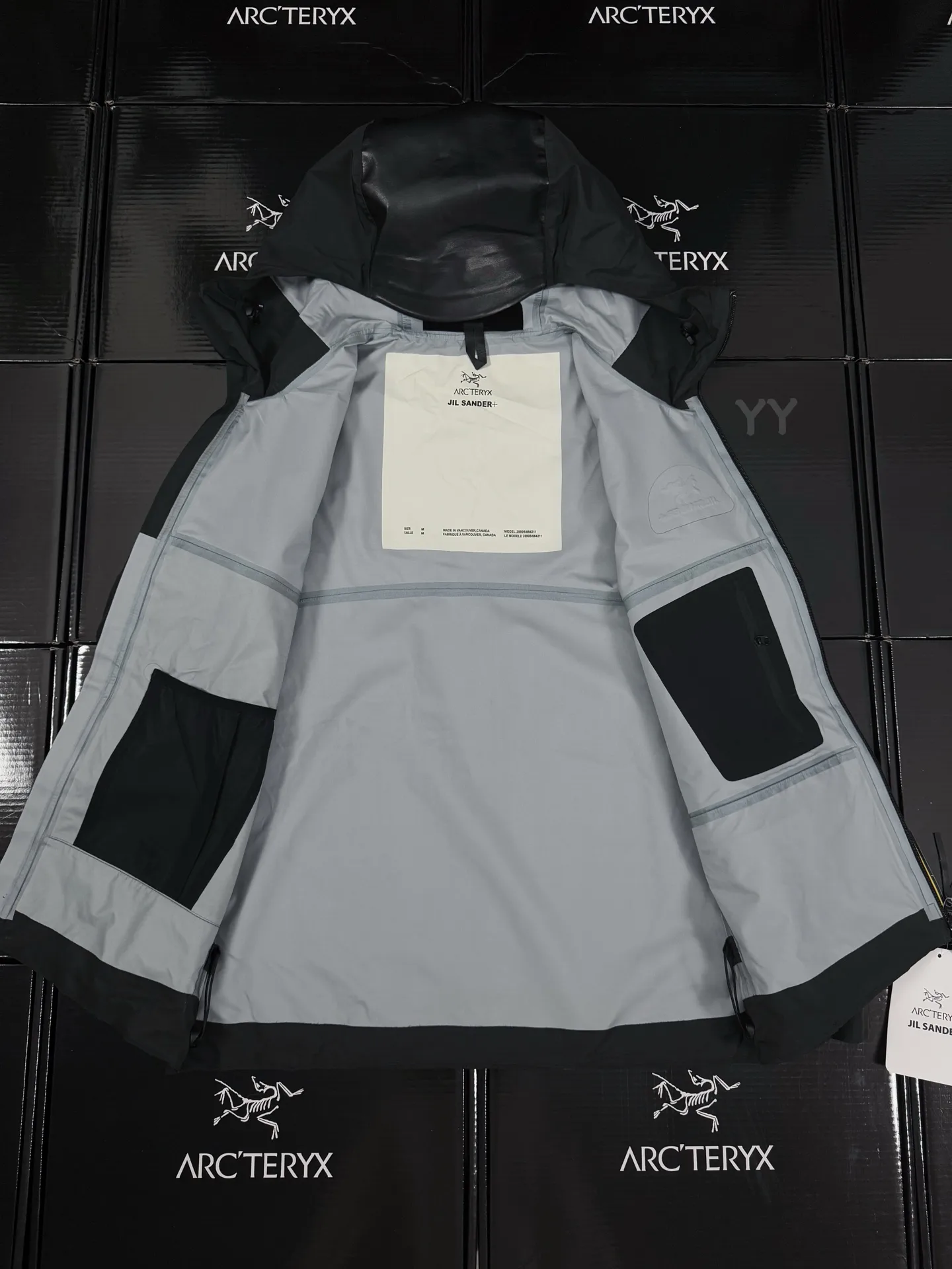 Arc'teryx x Jil Sander GORE-TEX Shell Jacket D40020604 — view 6
