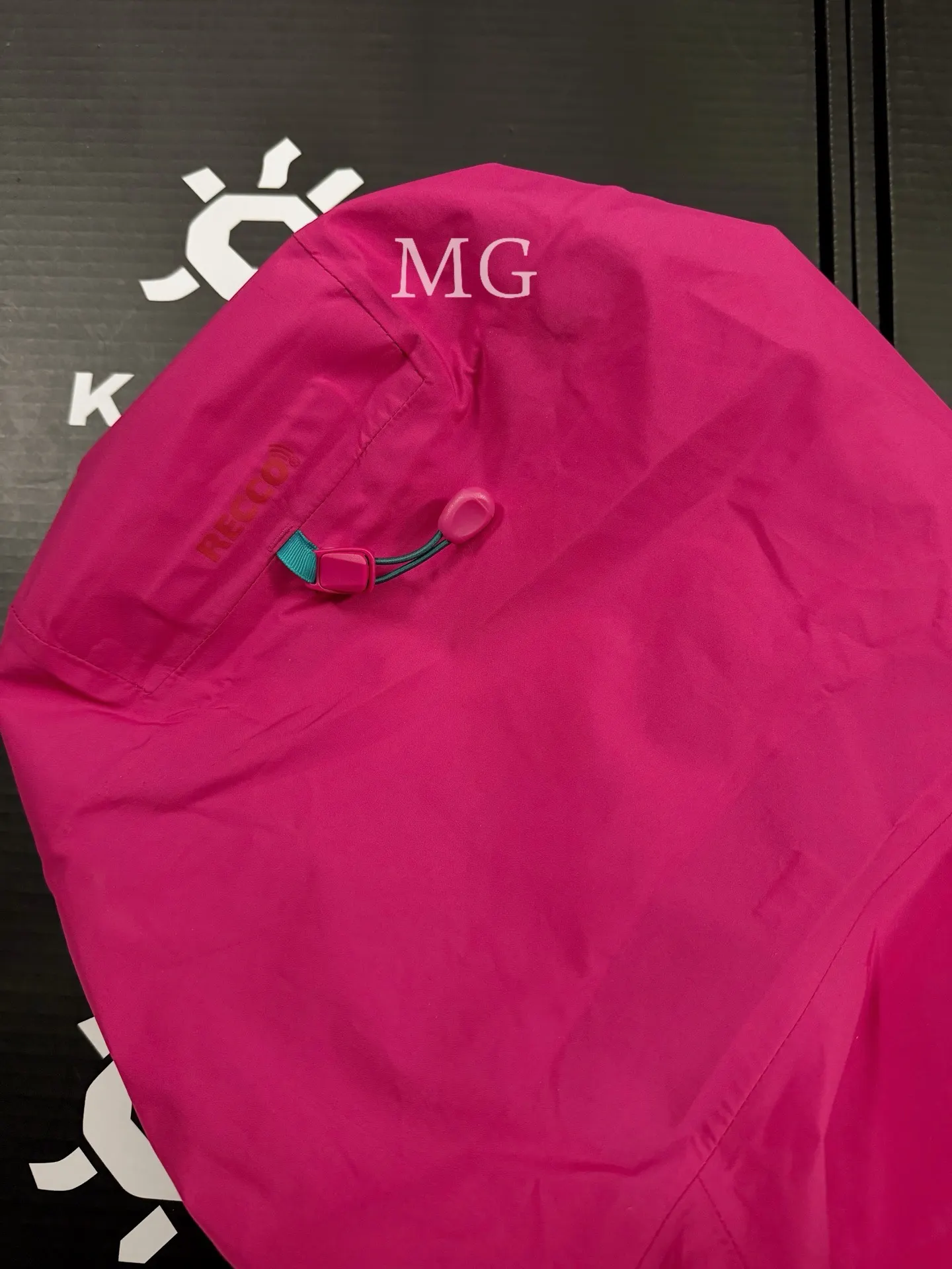Mont X-LT GORE-TEX Hardshell Jacket D42020834 — view 9