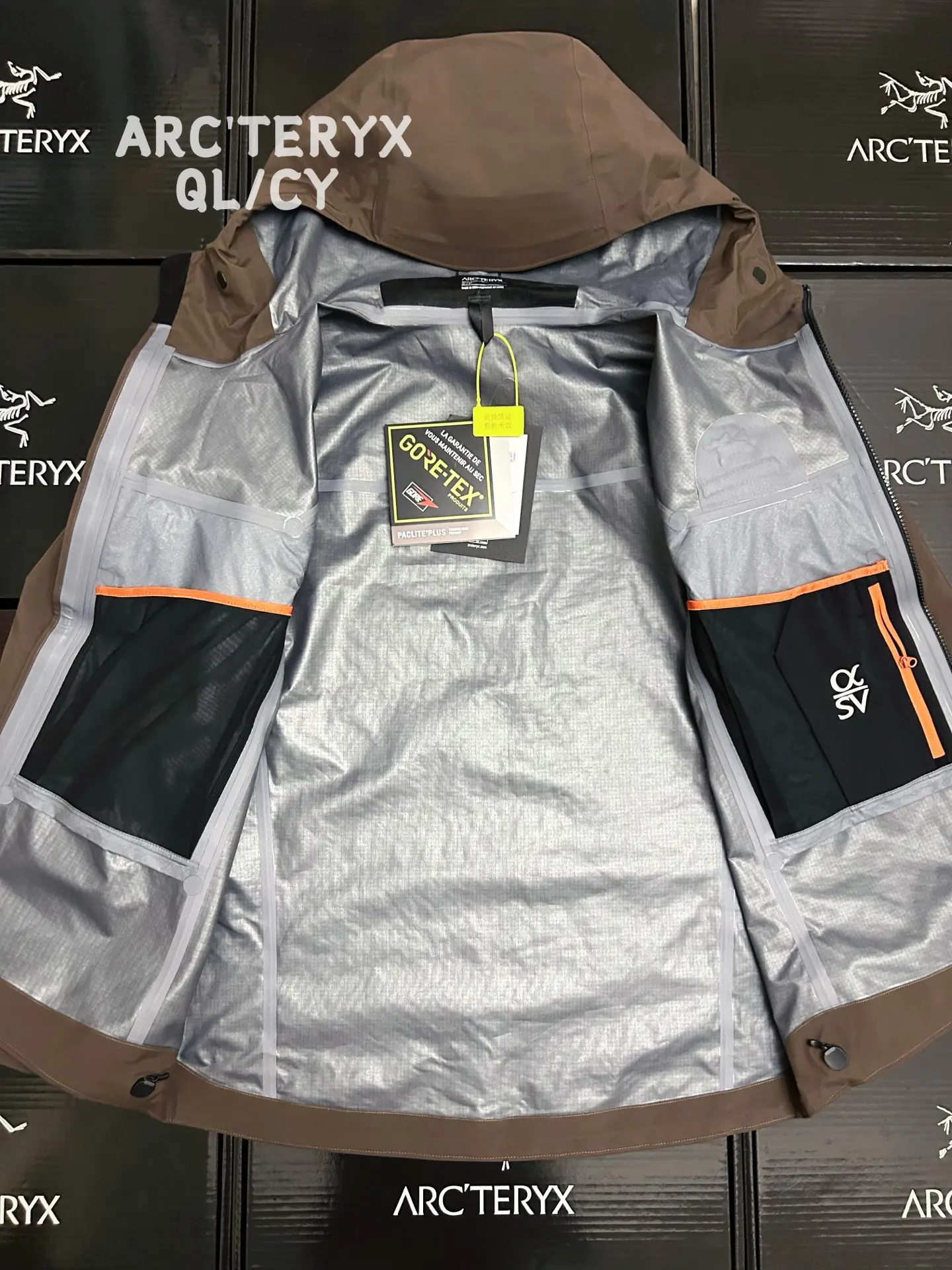 Alpha SV GORE-TEX Hooded Shell Jacket D42020883 — view 8